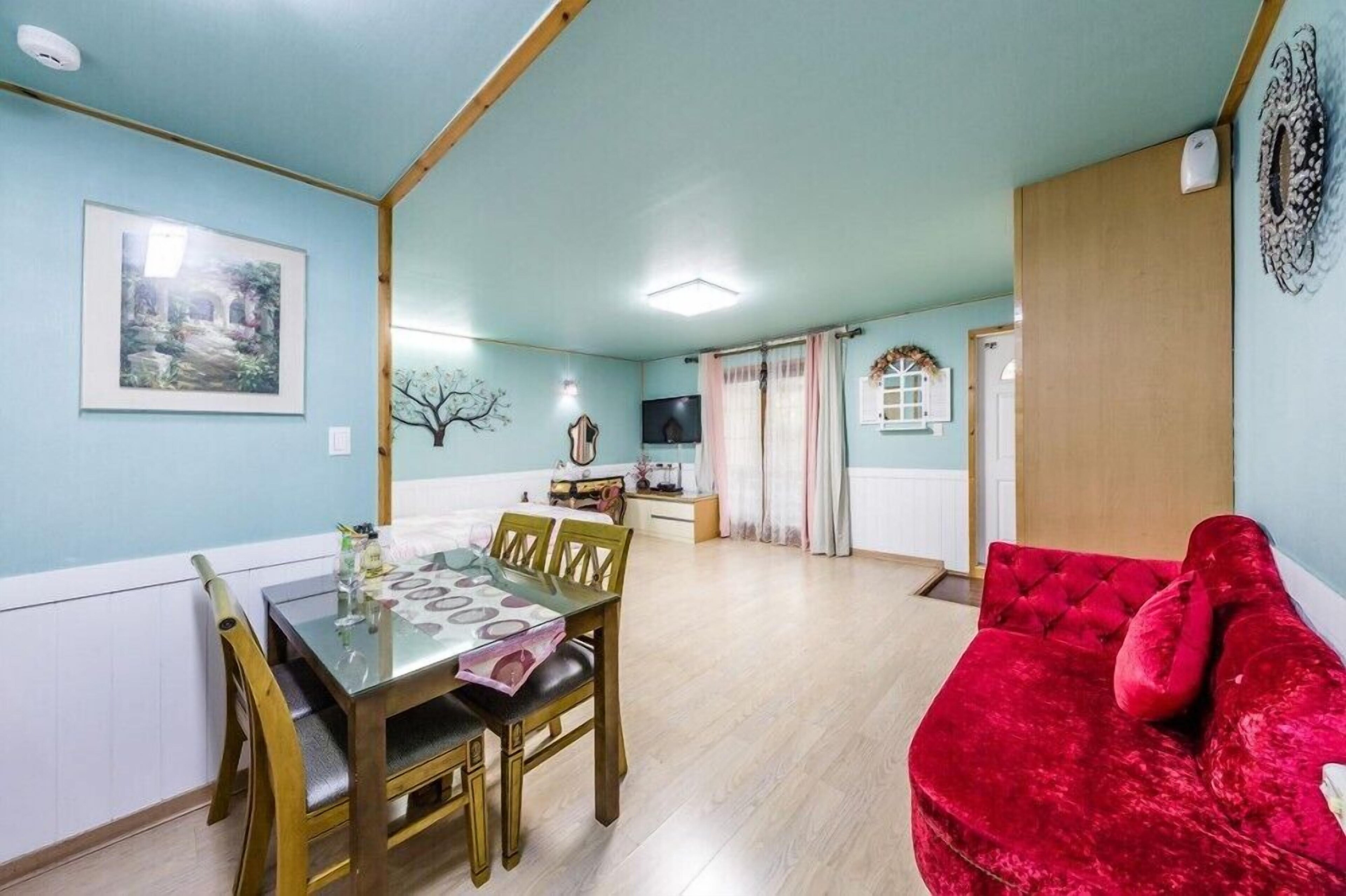 Elsia Pension