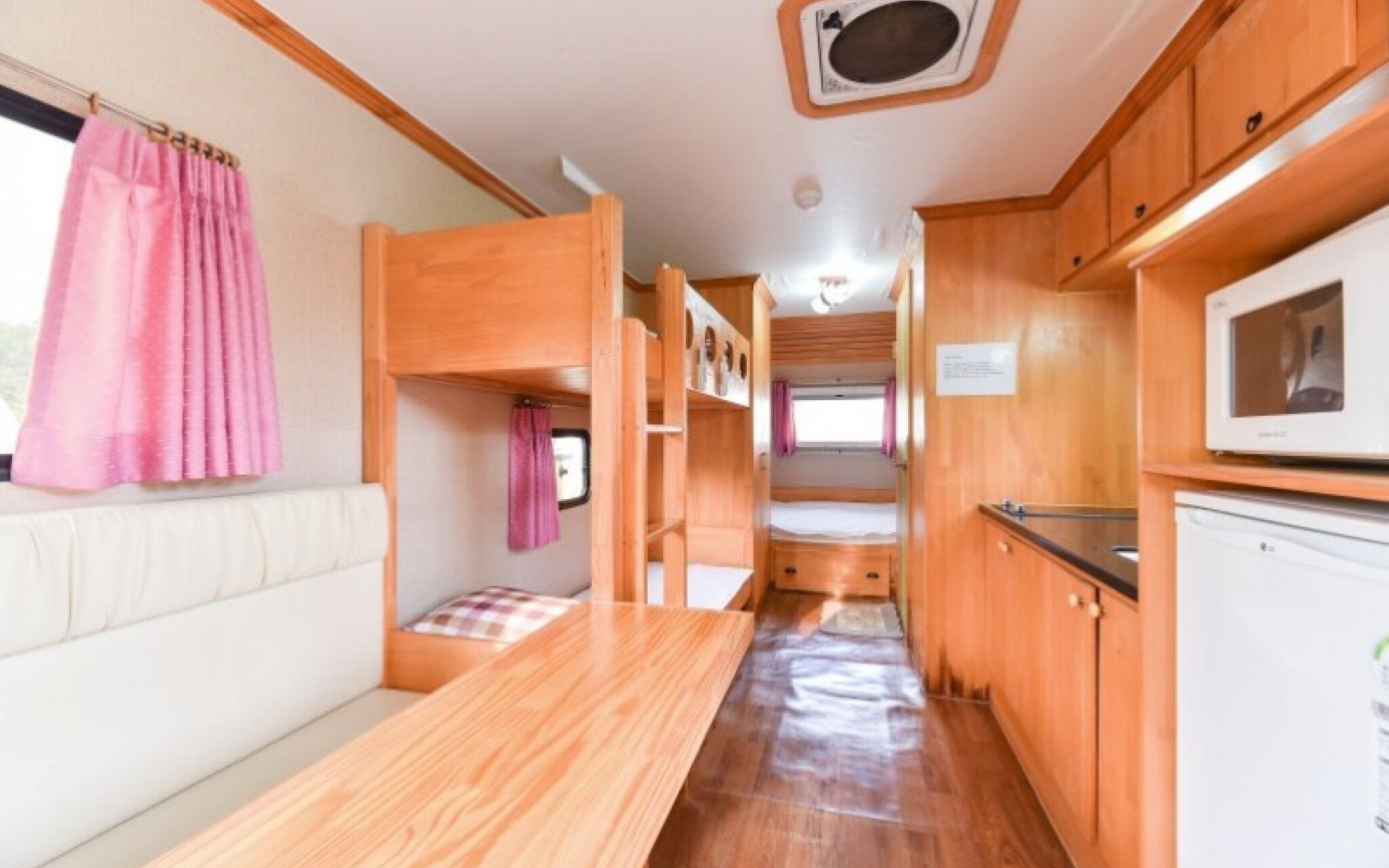 Gapeyong Unak Holiday Caravan