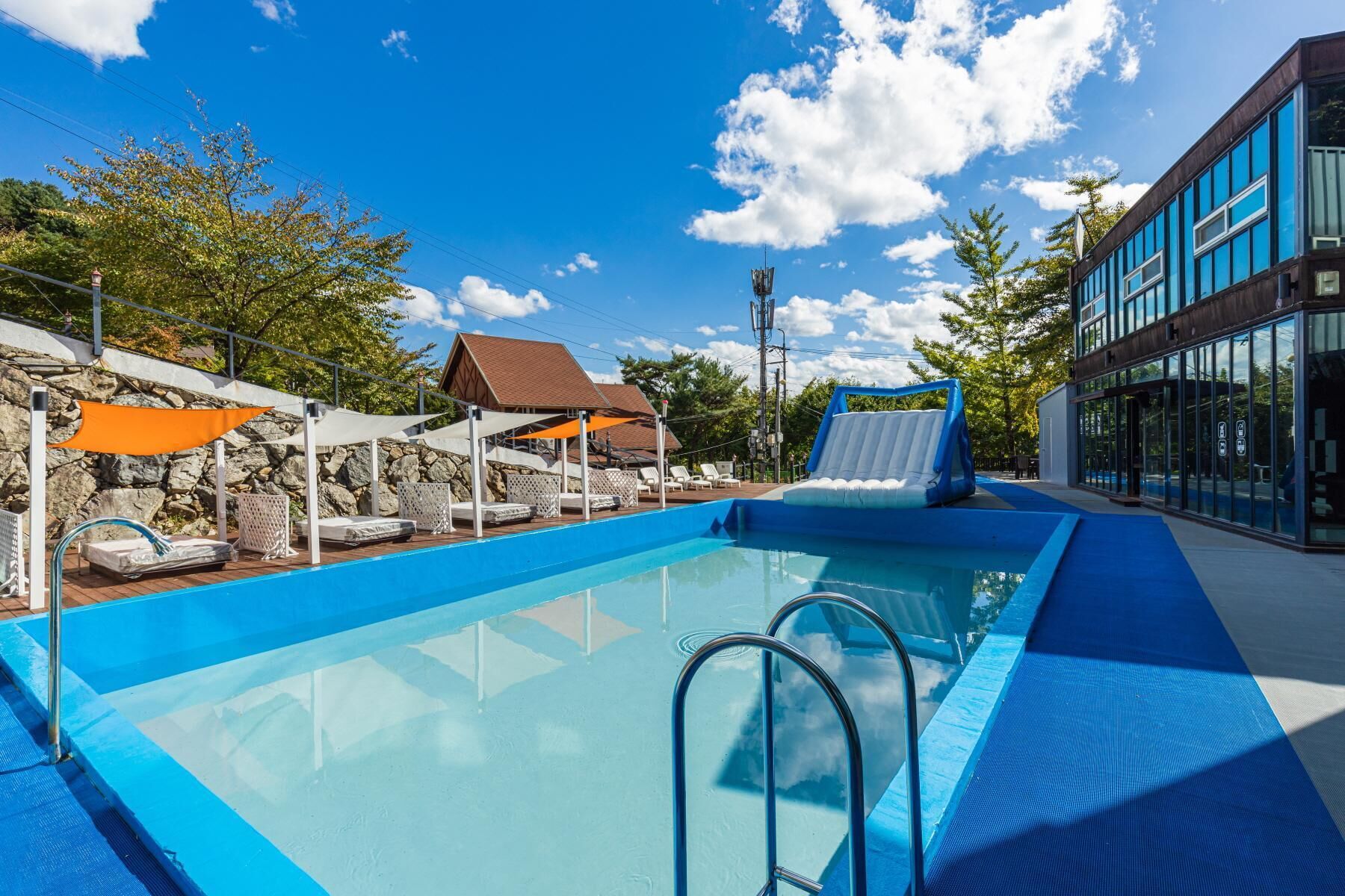 Gapyeng Santamaria Pension