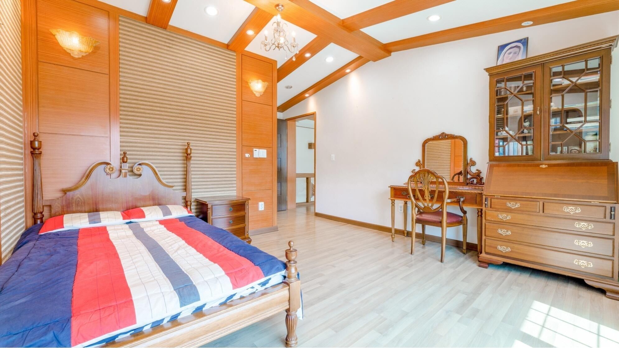 Gapyeng Santamaria Pension