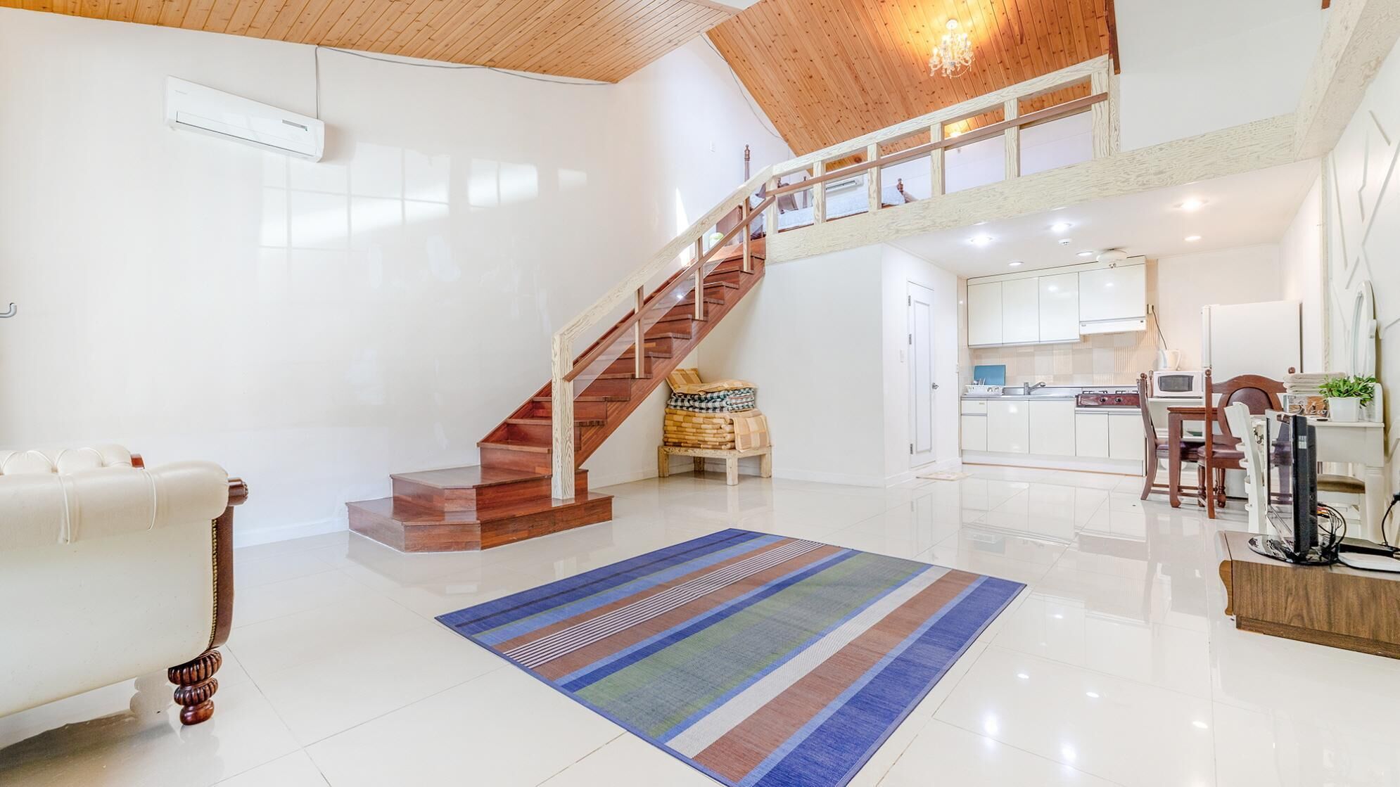 Gapyeng Santamaria Pension