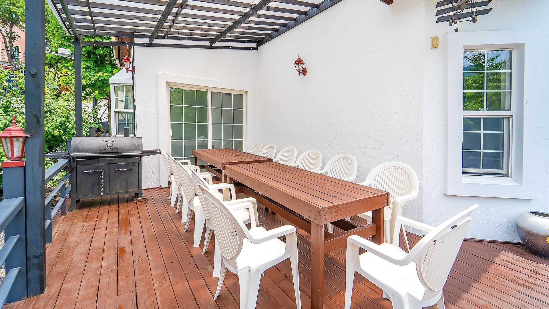 Gapyeng Santamaria Pension