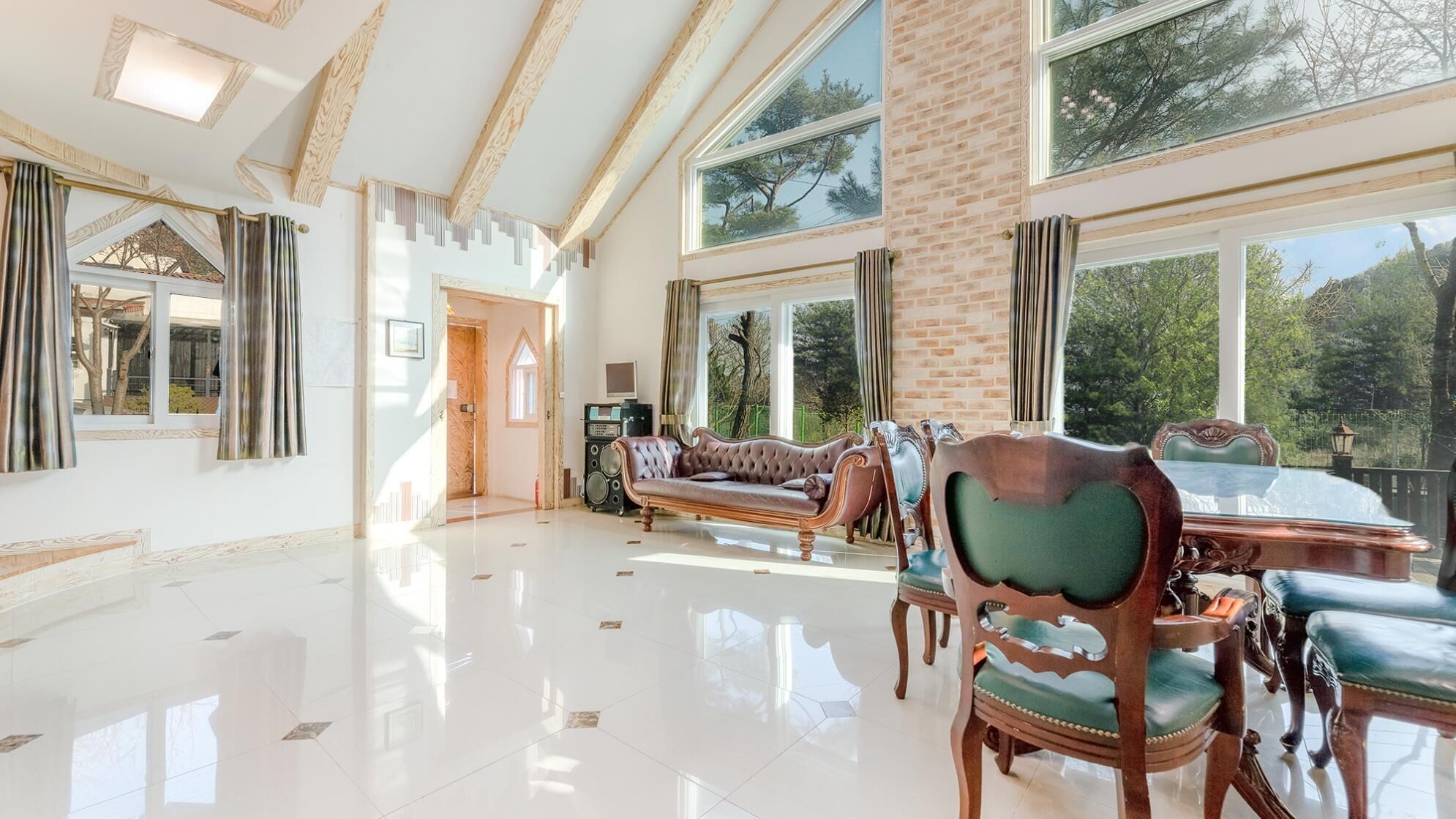 Gapyeng Santamaria Pension