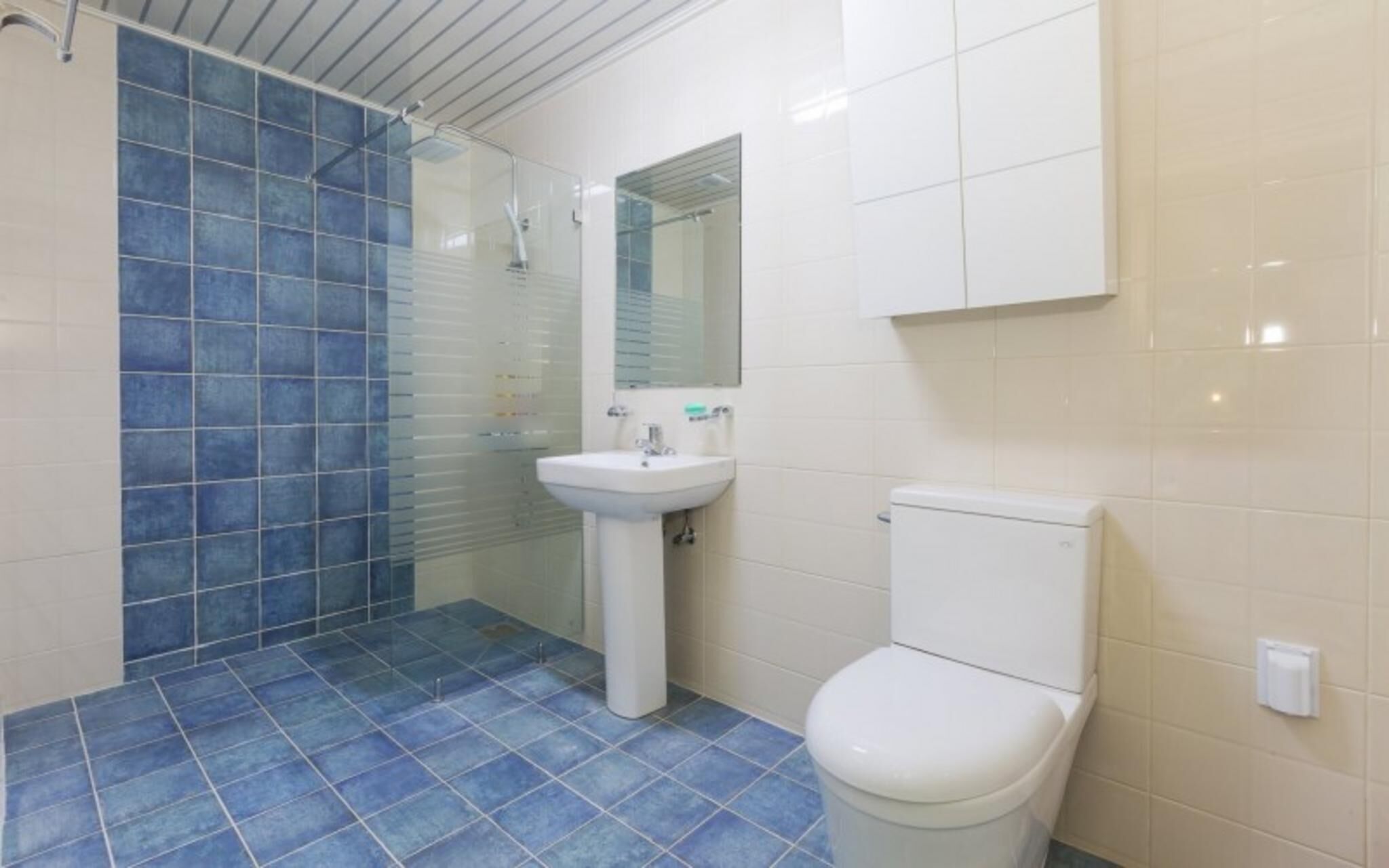 Gapyeong 4U Poolvilla & Spa Pension