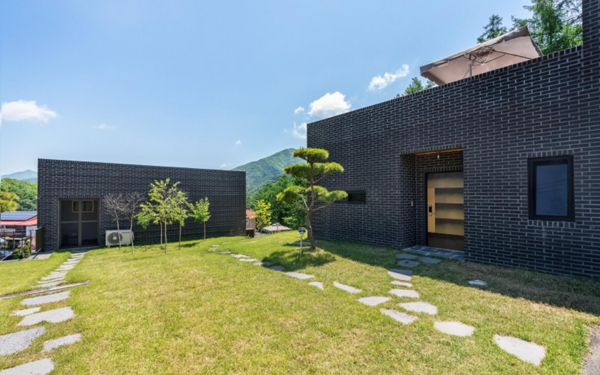 Gapyeong Adiel Pool Villa