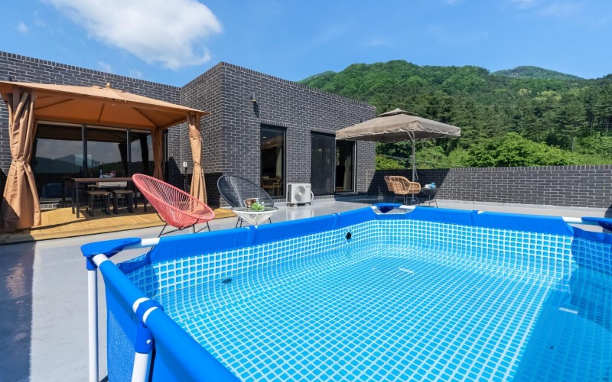 Gapyeong Adiel Pool Villa