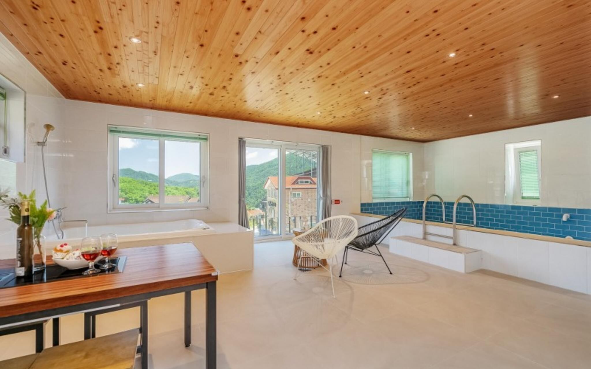 Gapyeong Adiel Pool Villa