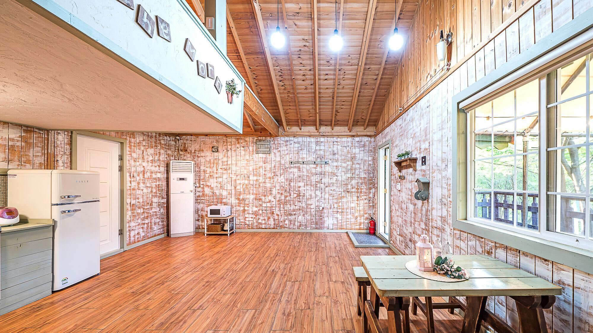 Gapyeong Atthemorn Dokchae Pension