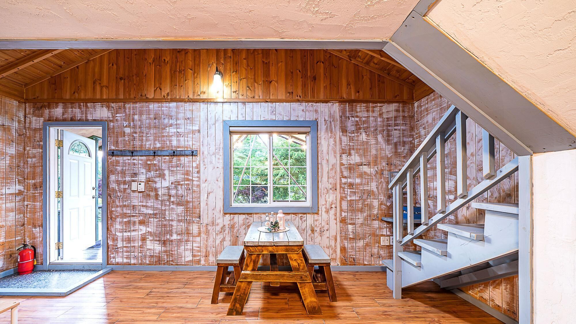 Gapyeong Atthemorn Dokchae Pension