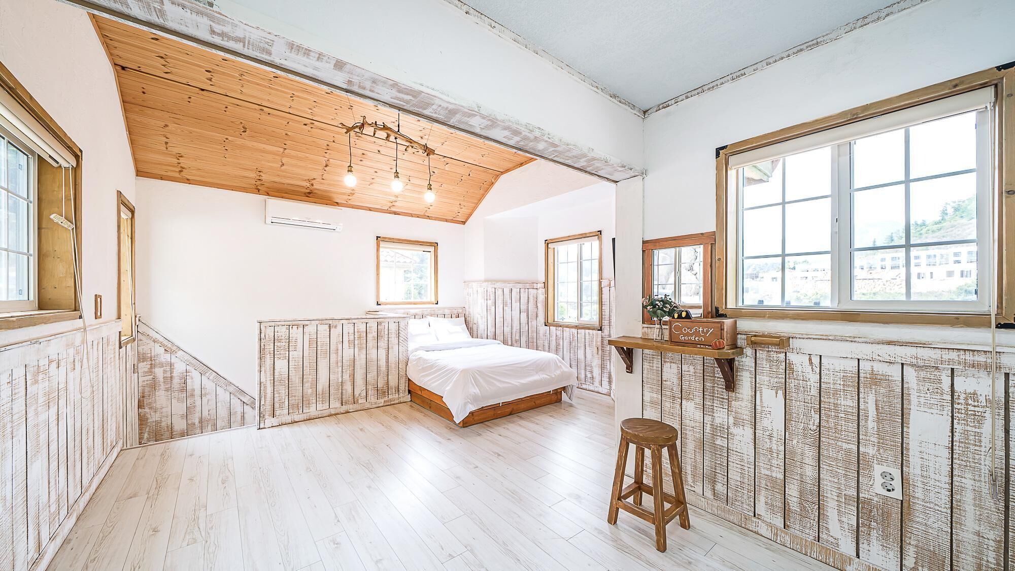 Gapyeong Atthemorn Dokchae Pension