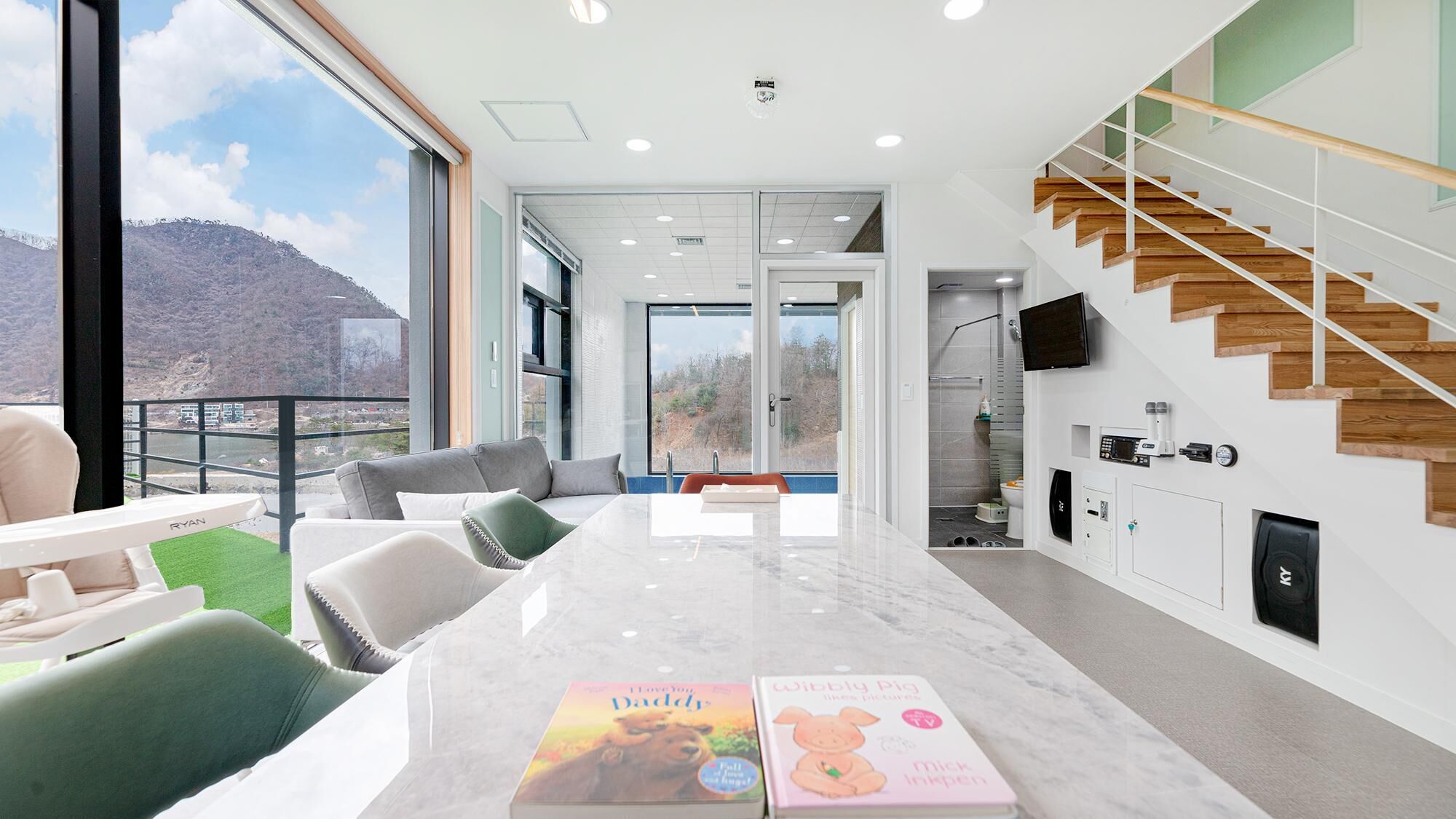 Gapyeong Belloci Firstige Kids Poolvilla