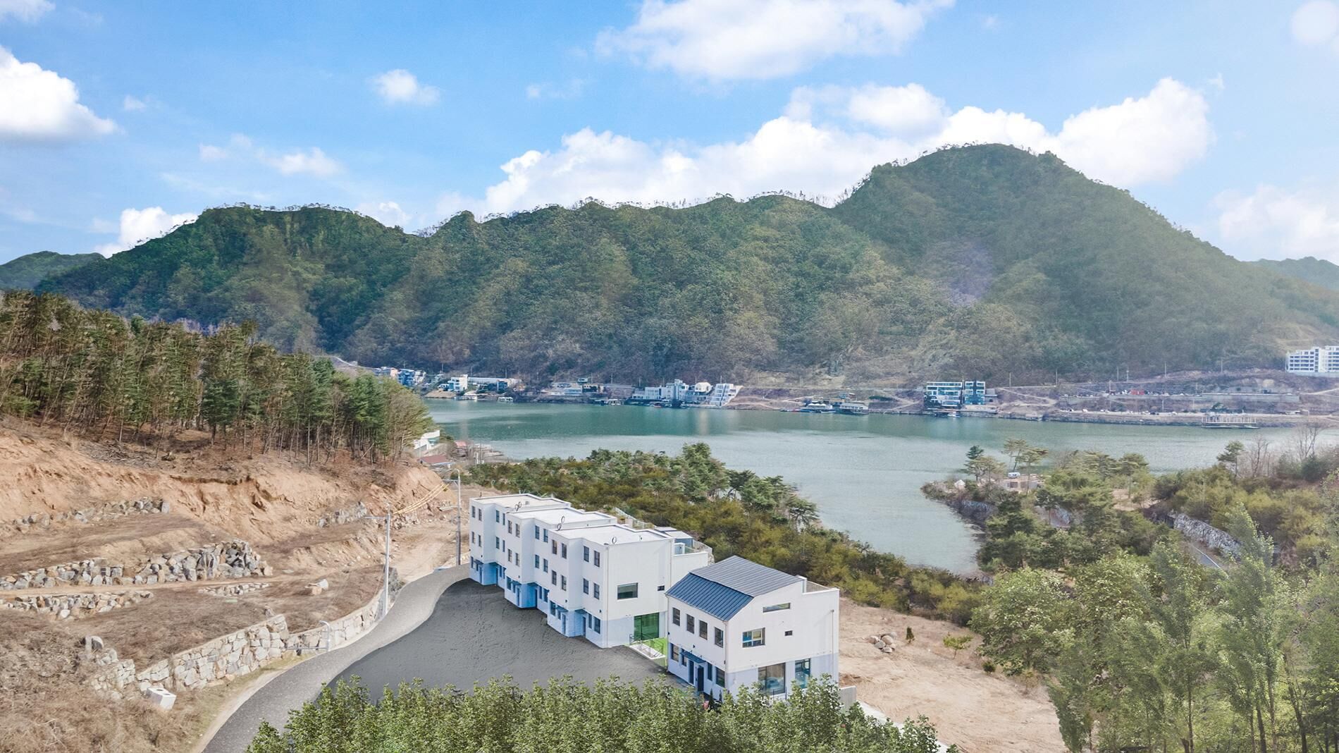 Gapyeong Belloci Firstige Kids Poolvilla