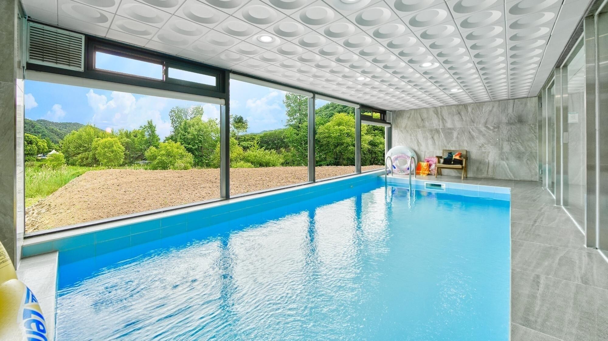 Gapyeong Belloci Lake Kids Pool Villa