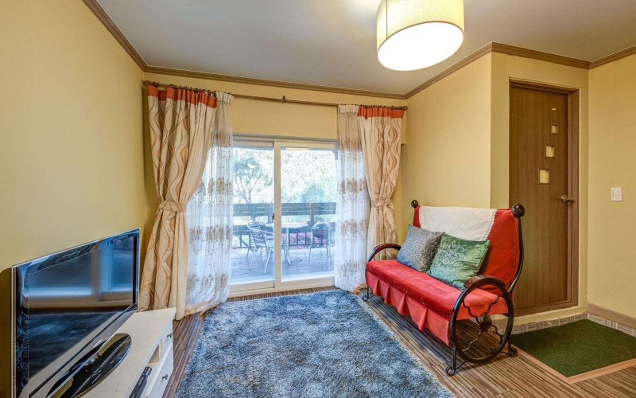 Gapyeong Blueberry Hill Pension