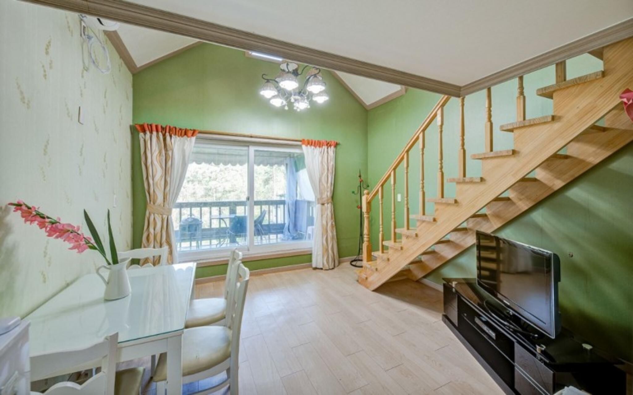 Gapyeong Blueberry Hill Pension