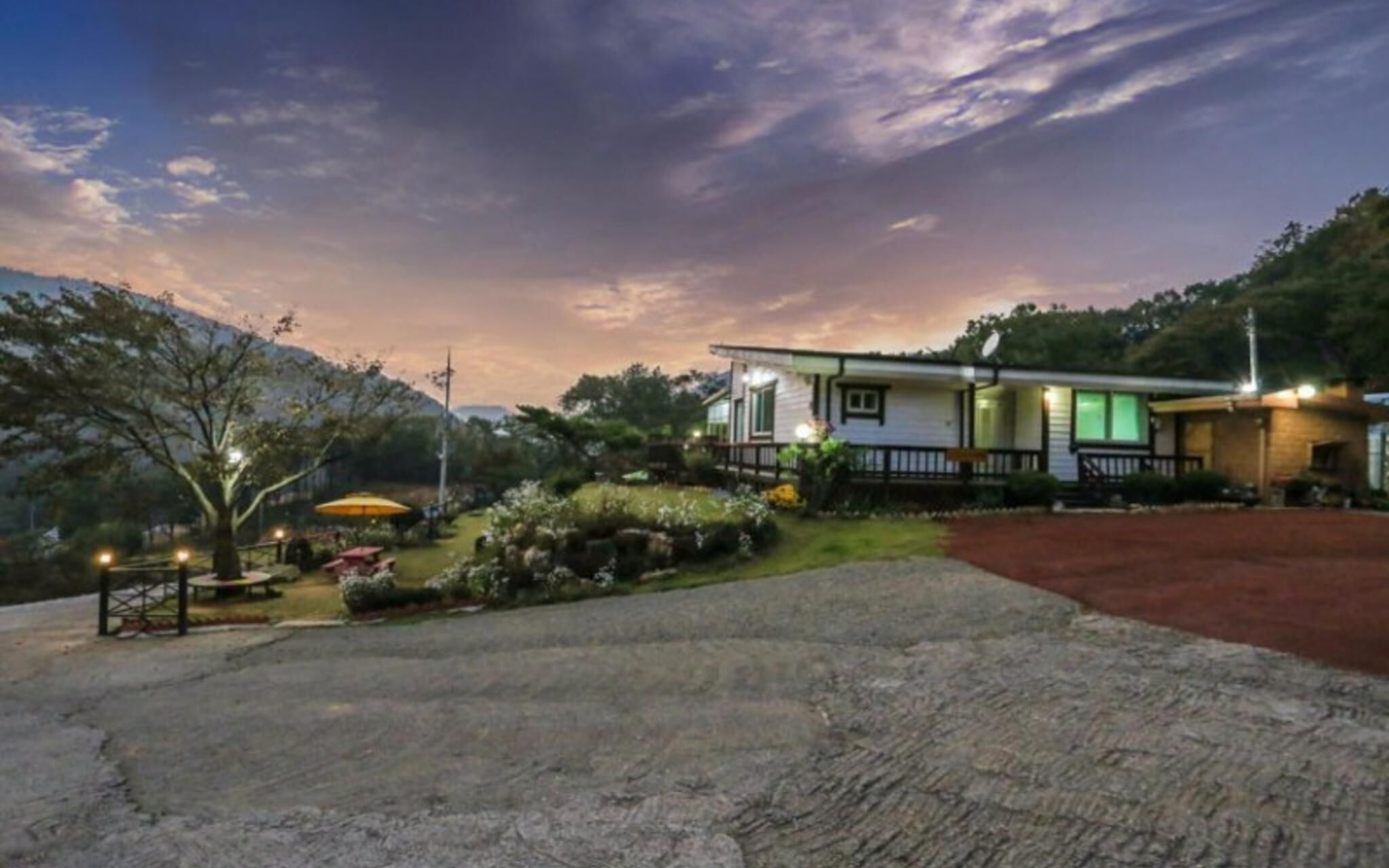 Gapyeong Byeolnaerineun Pension