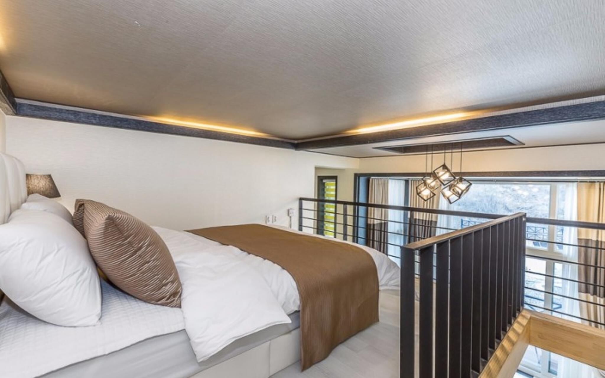 Gapyeong Chagall Spa Pension