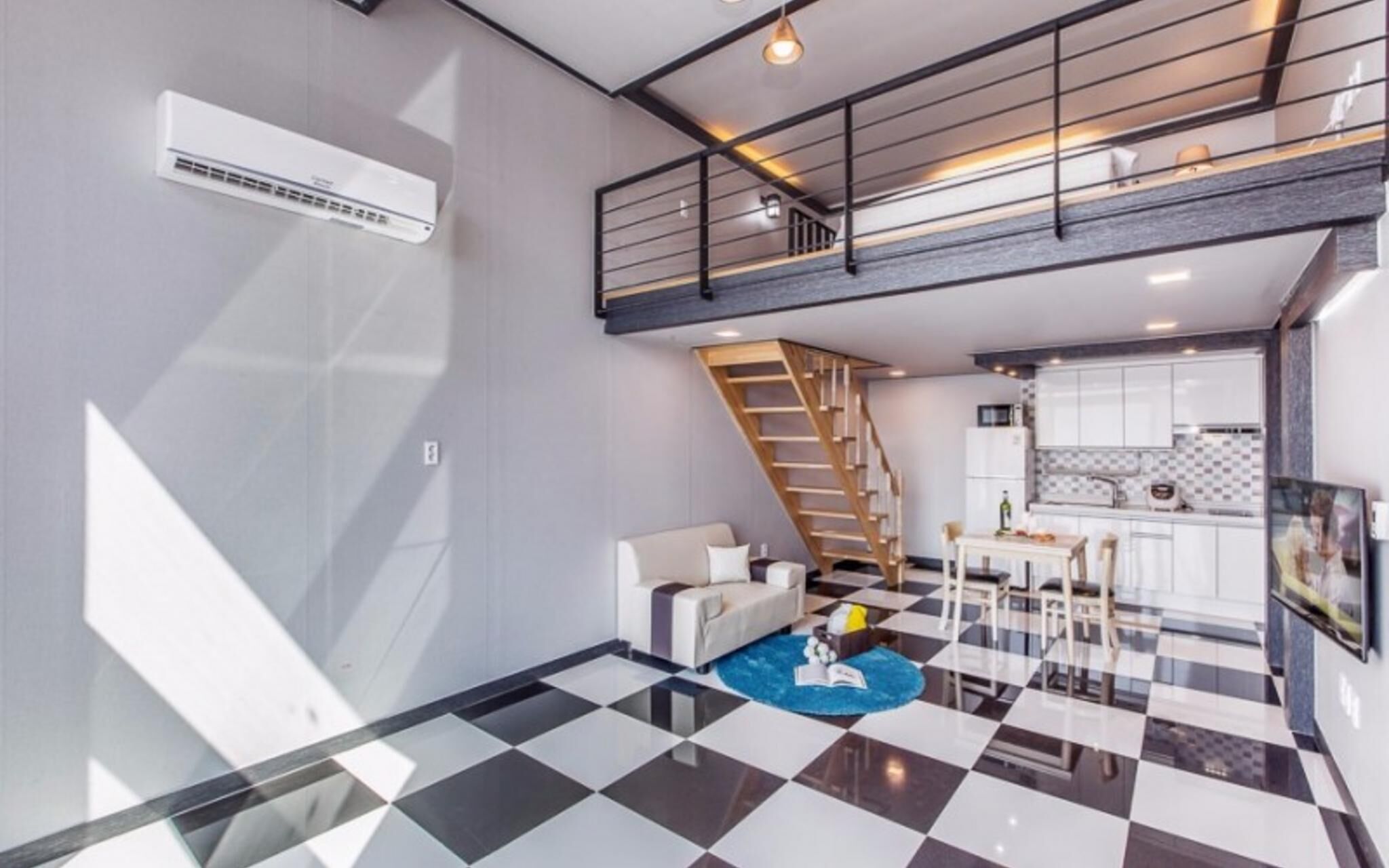 Gapyeong Chagall Spa Pension