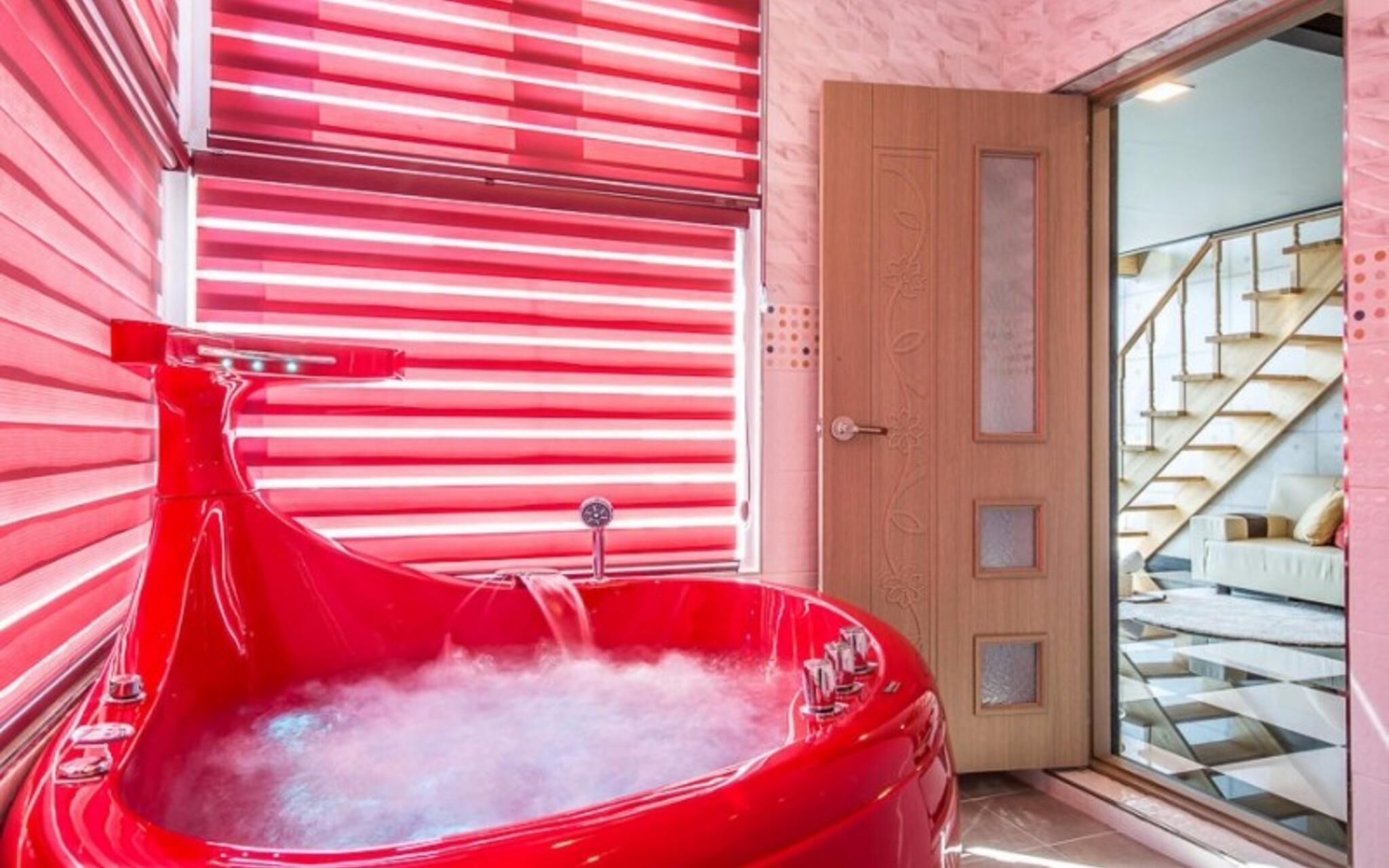 Gapyeong Chagall Spa Pension