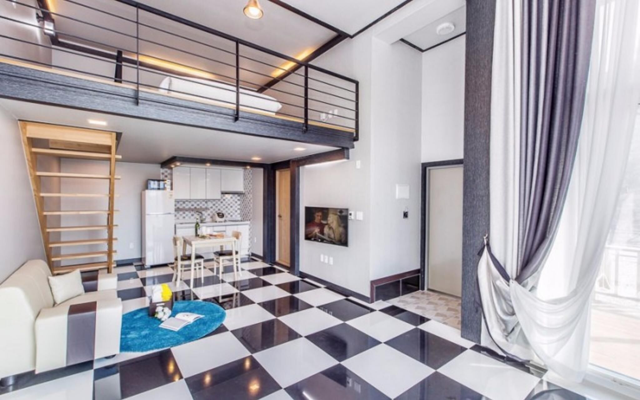 Gapyeong Chagall Spa Pension