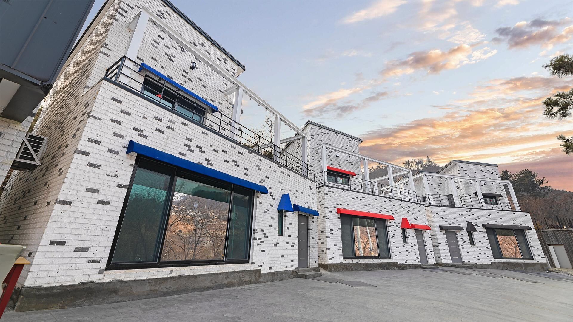 Gapyeong Ddel Poolvilla