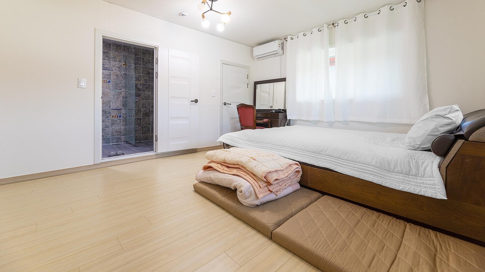 Gapyeong Ddel Poolvilla