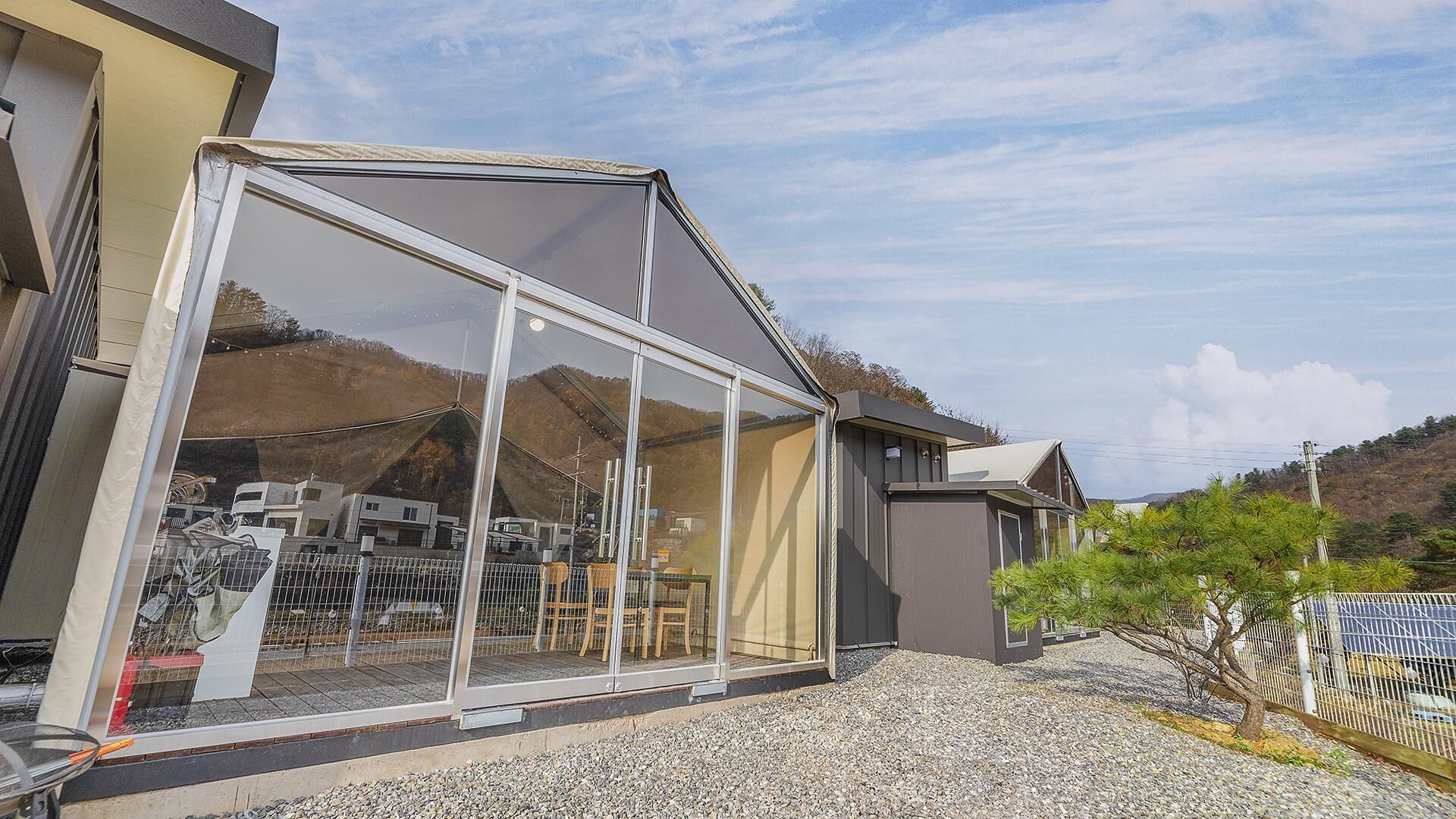 Gapyeong Ddobagi Spa Glamping