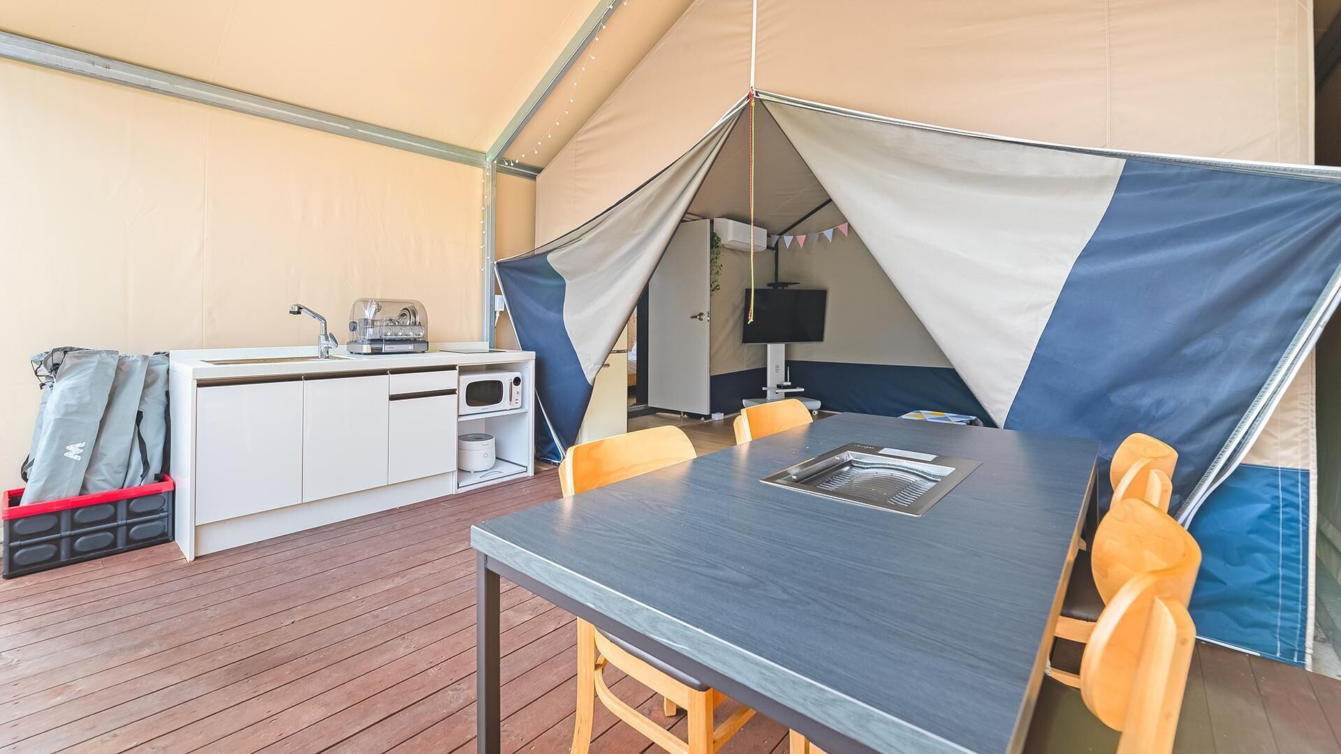 Gapyeong Ddobagi Spa Glamping