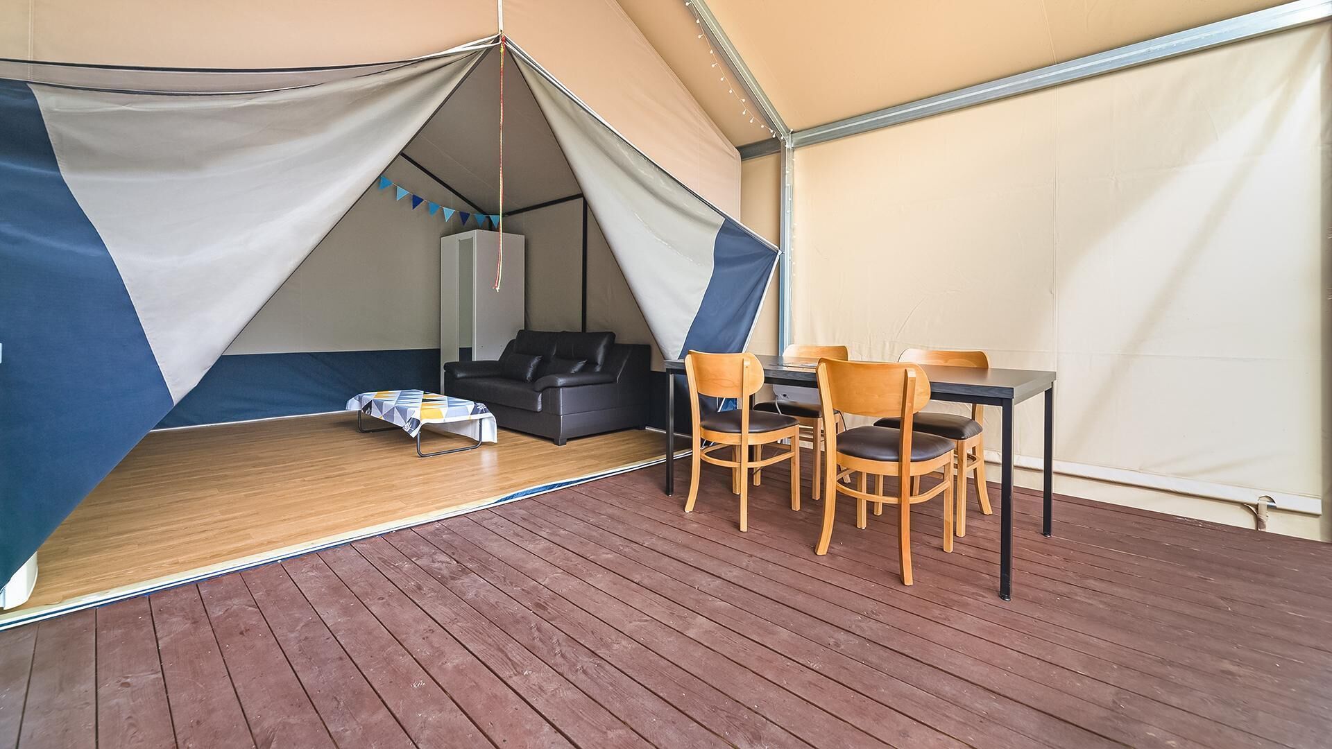 Gapyeong Ddobagi Spa Glamping
