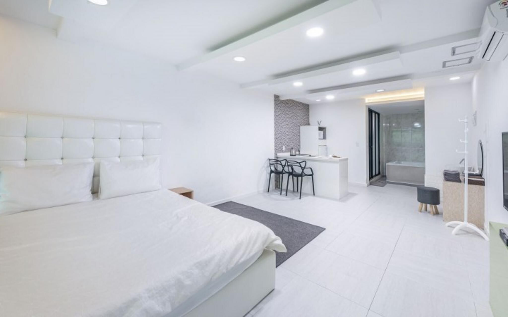 Gapyeong Dior Pool Villa