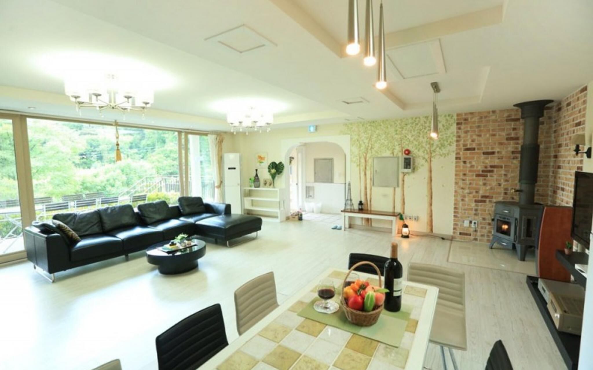 Gapyeong Fore House