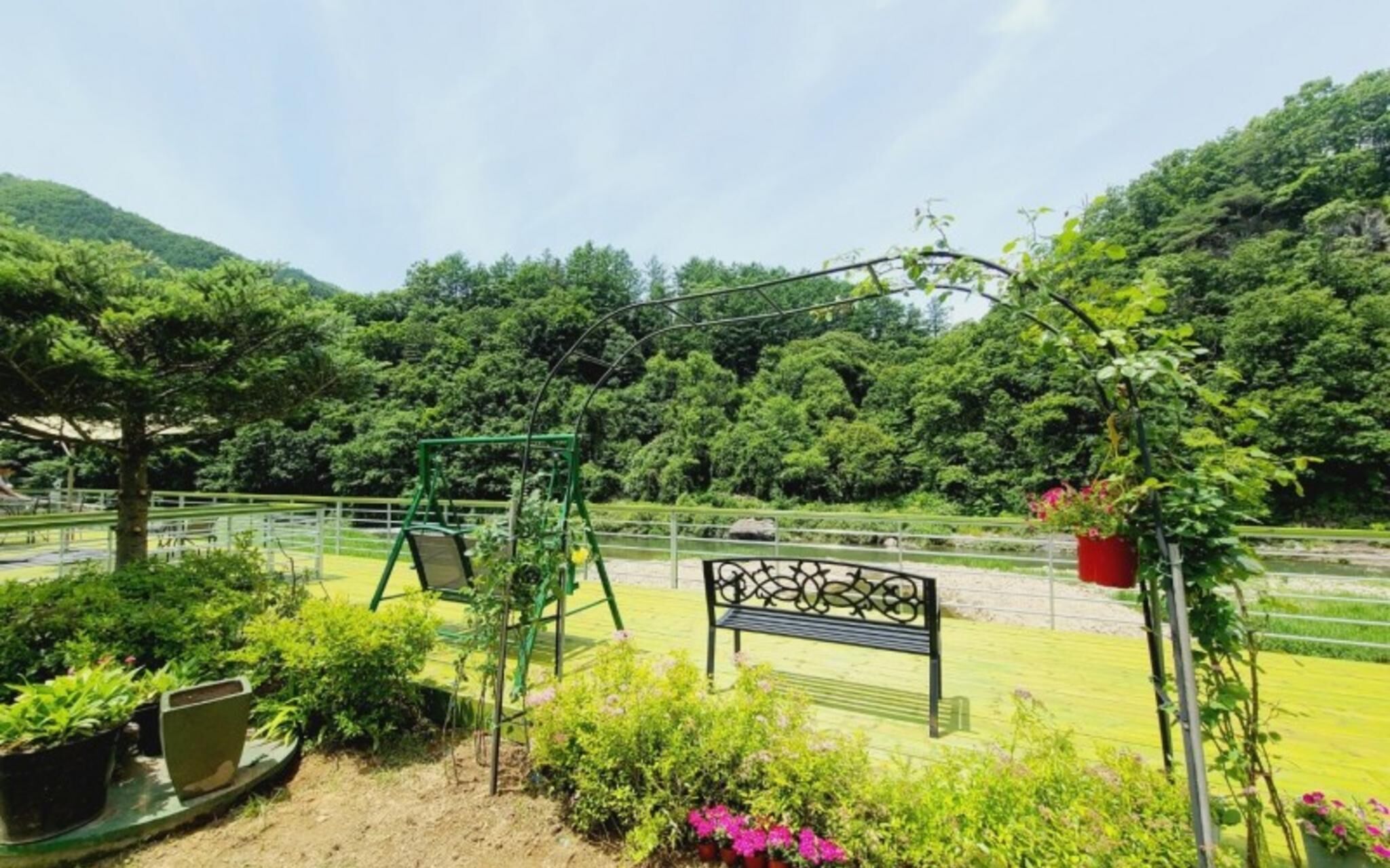Gapyeong Green Garden Valley Pension