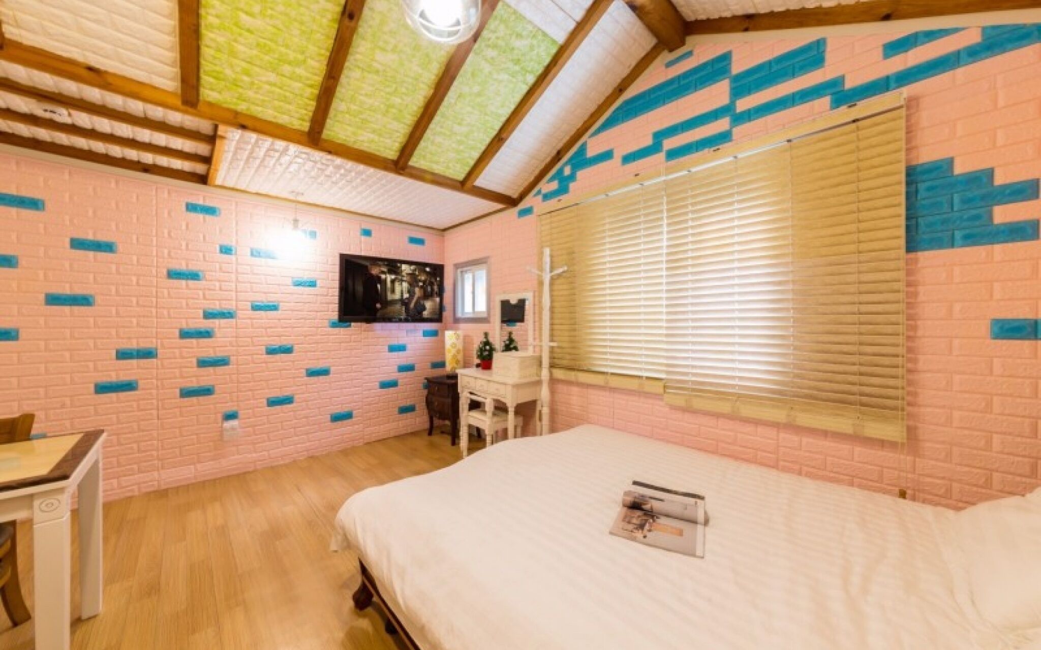 Gapyeong Haengbogi Meomuneunjip House