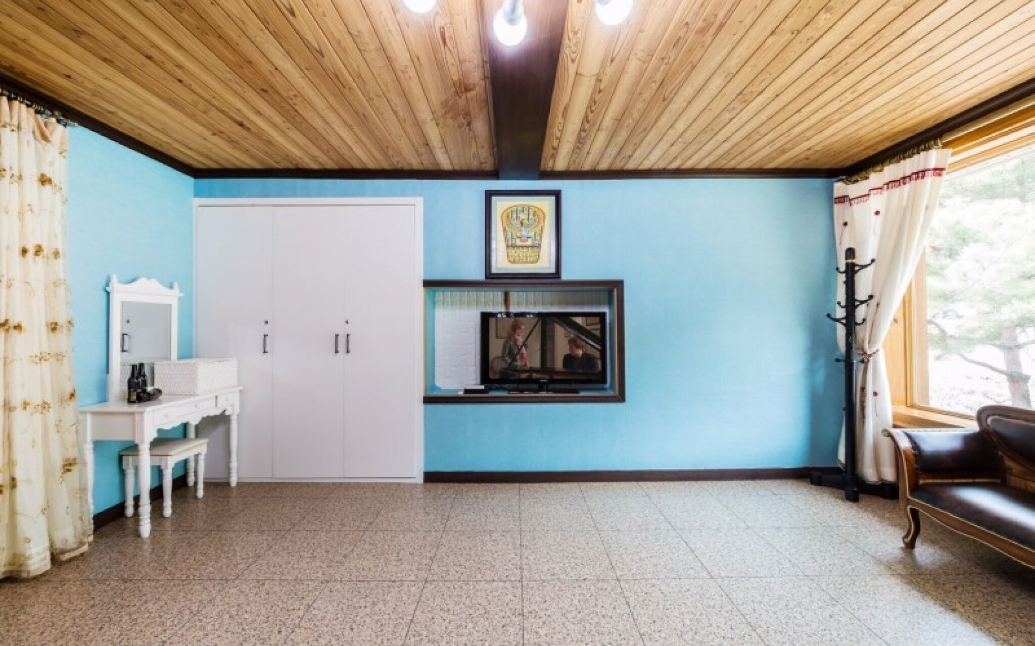 Gapyeong Haengbogi Meomuneunjip House