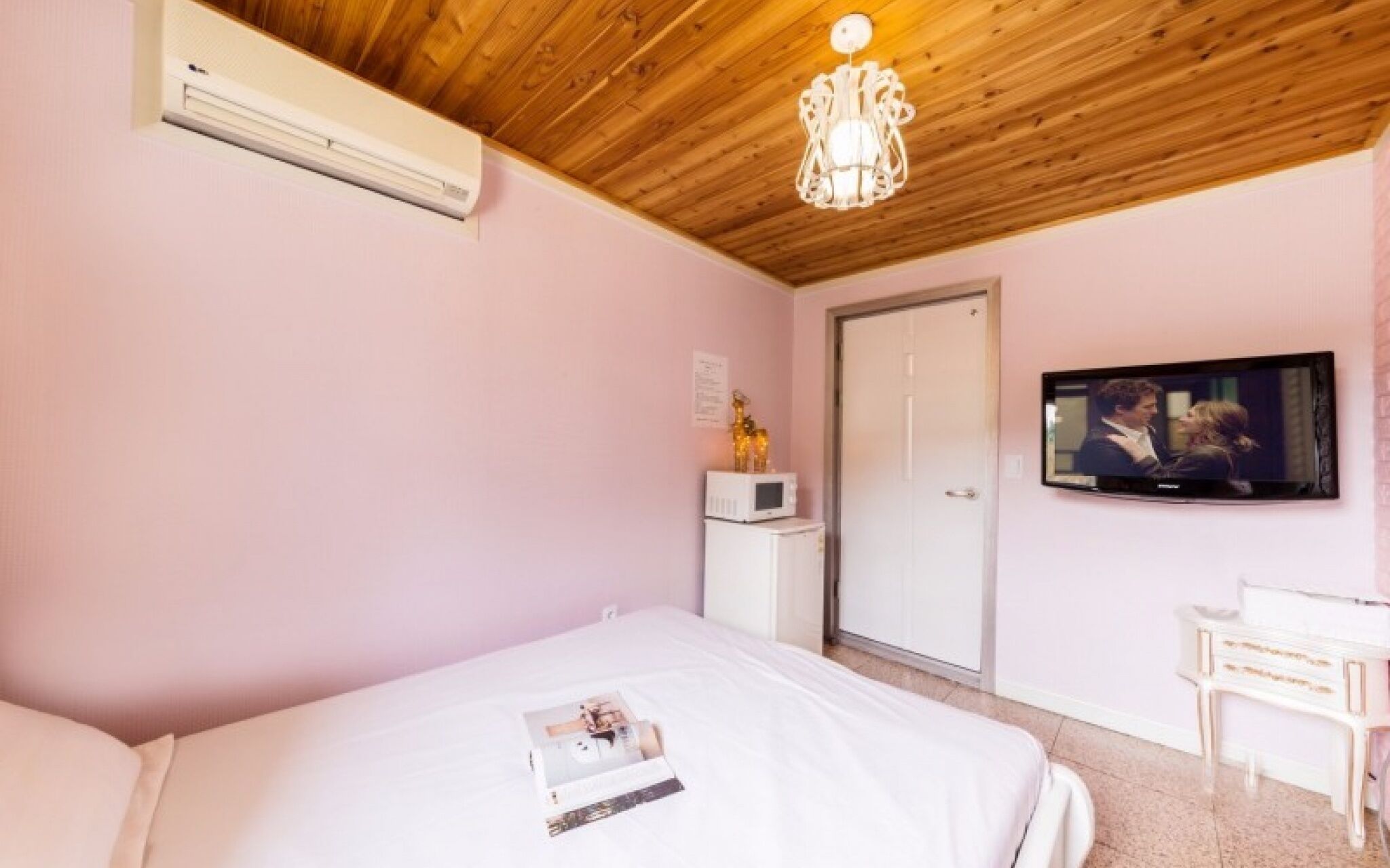 Gapyeong Haengbogi Meomuneunjip House