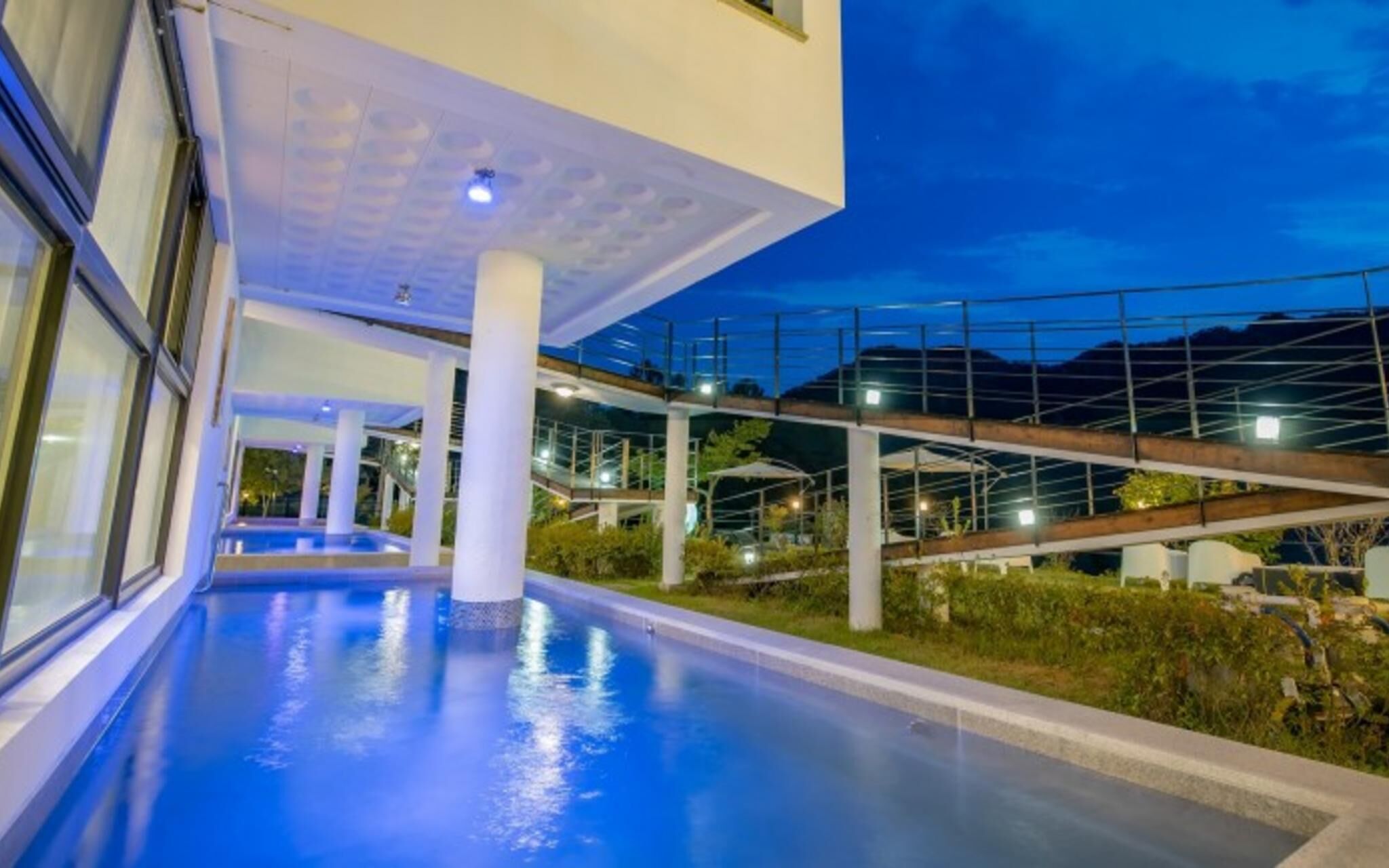 Gapyeong High Palace Pool Villa