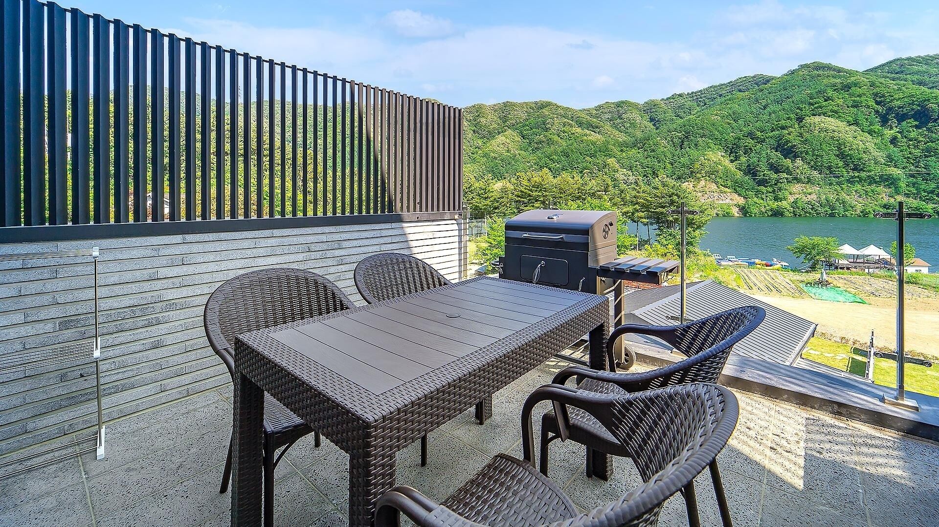 Gapyeong JH Pool Villa