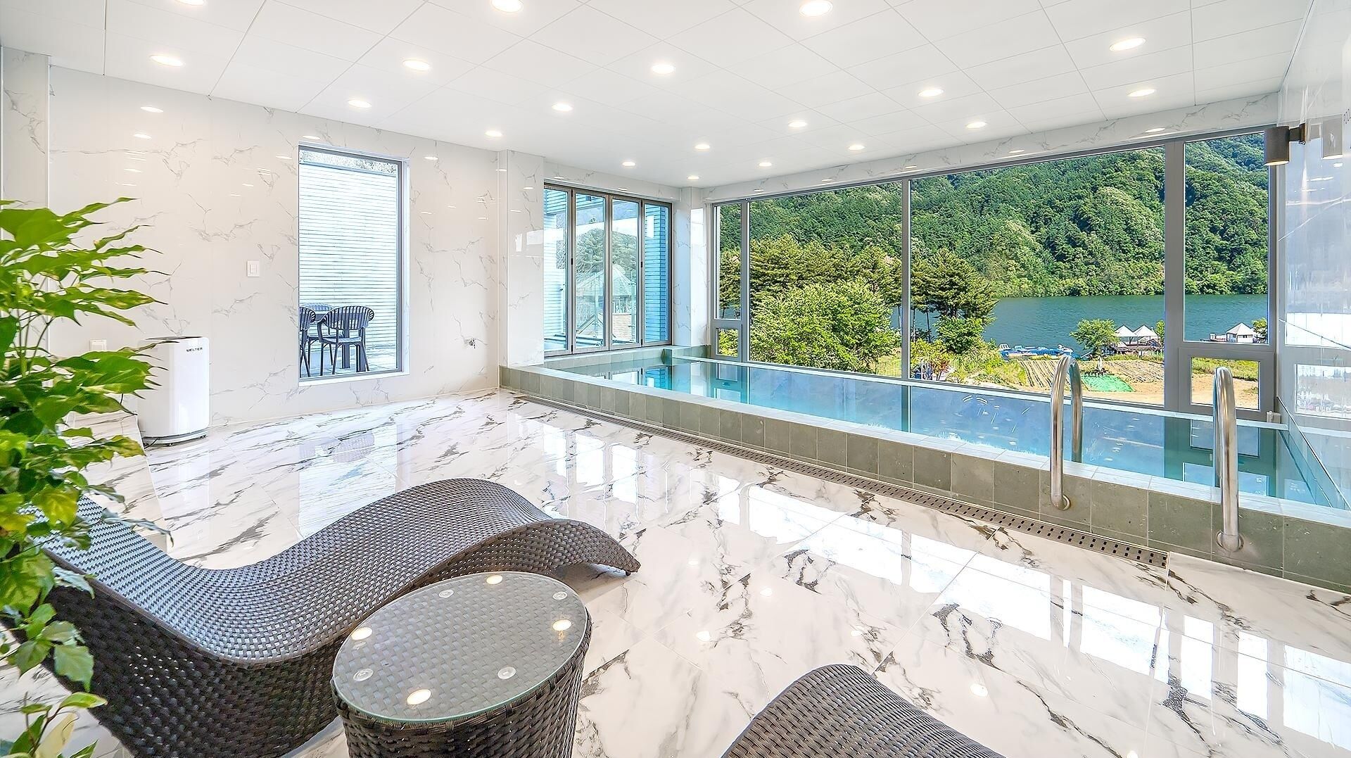 Gapyeong JH Pool Villa