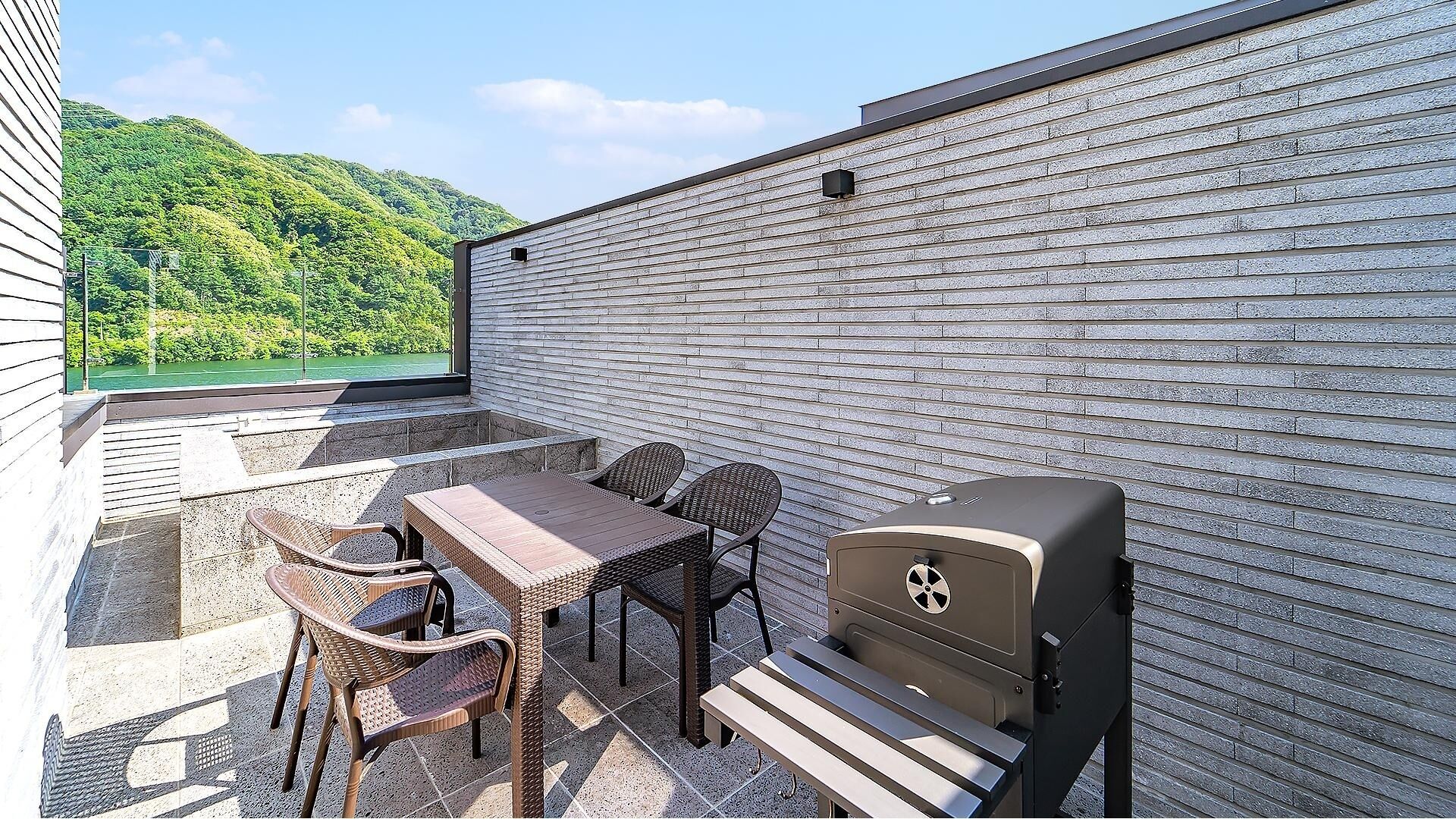 Gapyeong JH Pool Villa