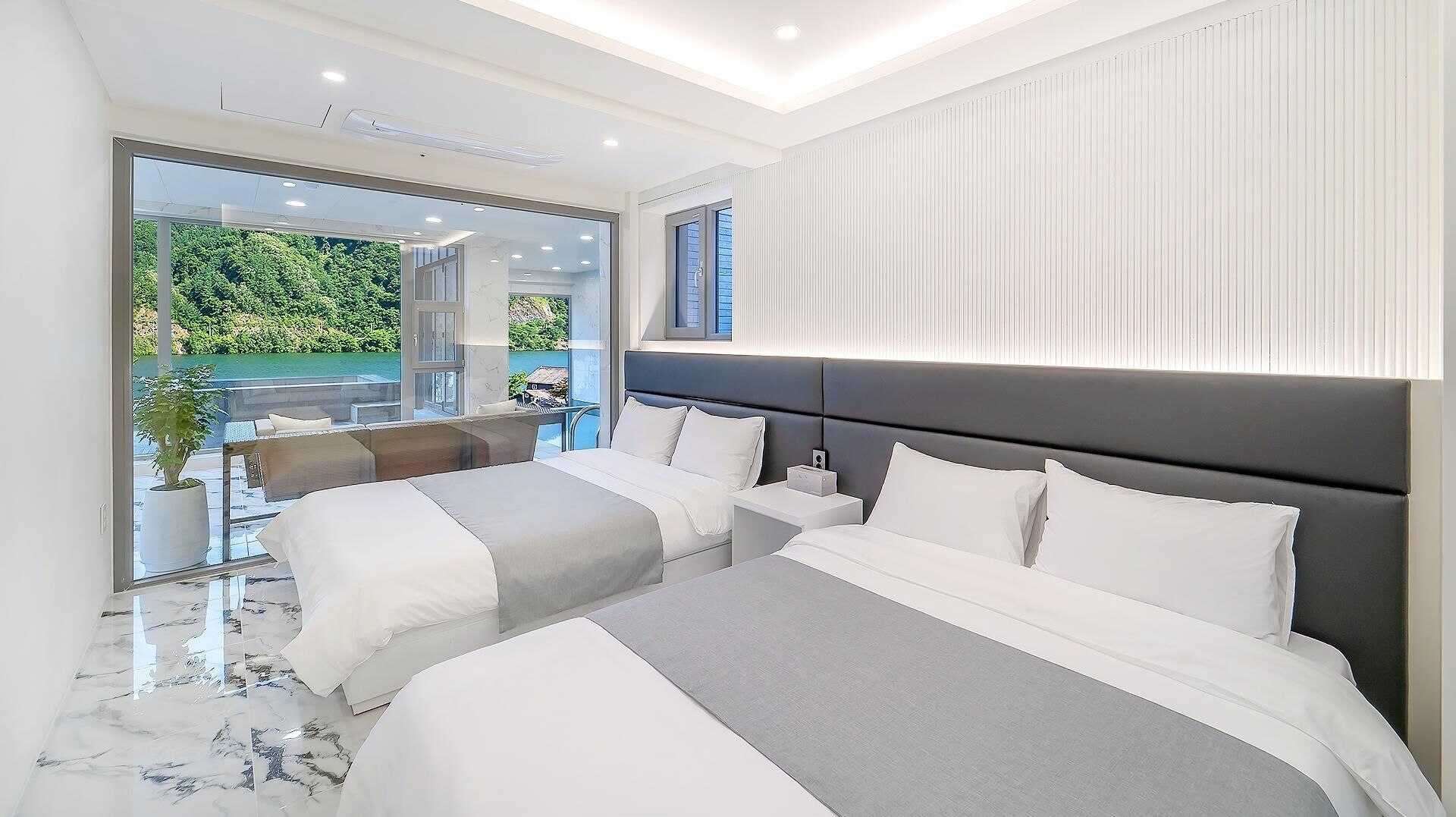 Gapyeong JH Pool Villa