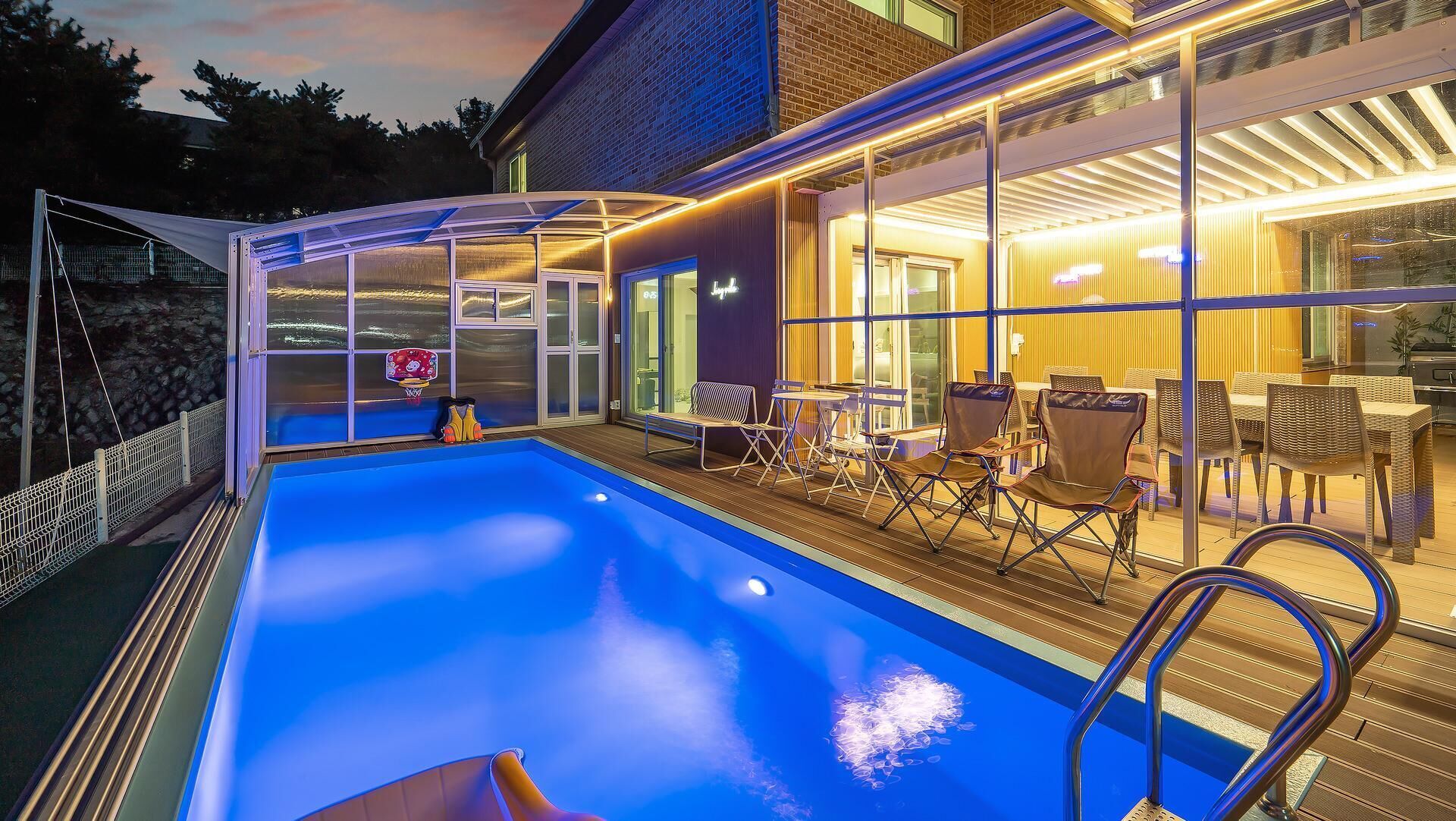 Gapyeong Jinikidsdogchaepoolvilla