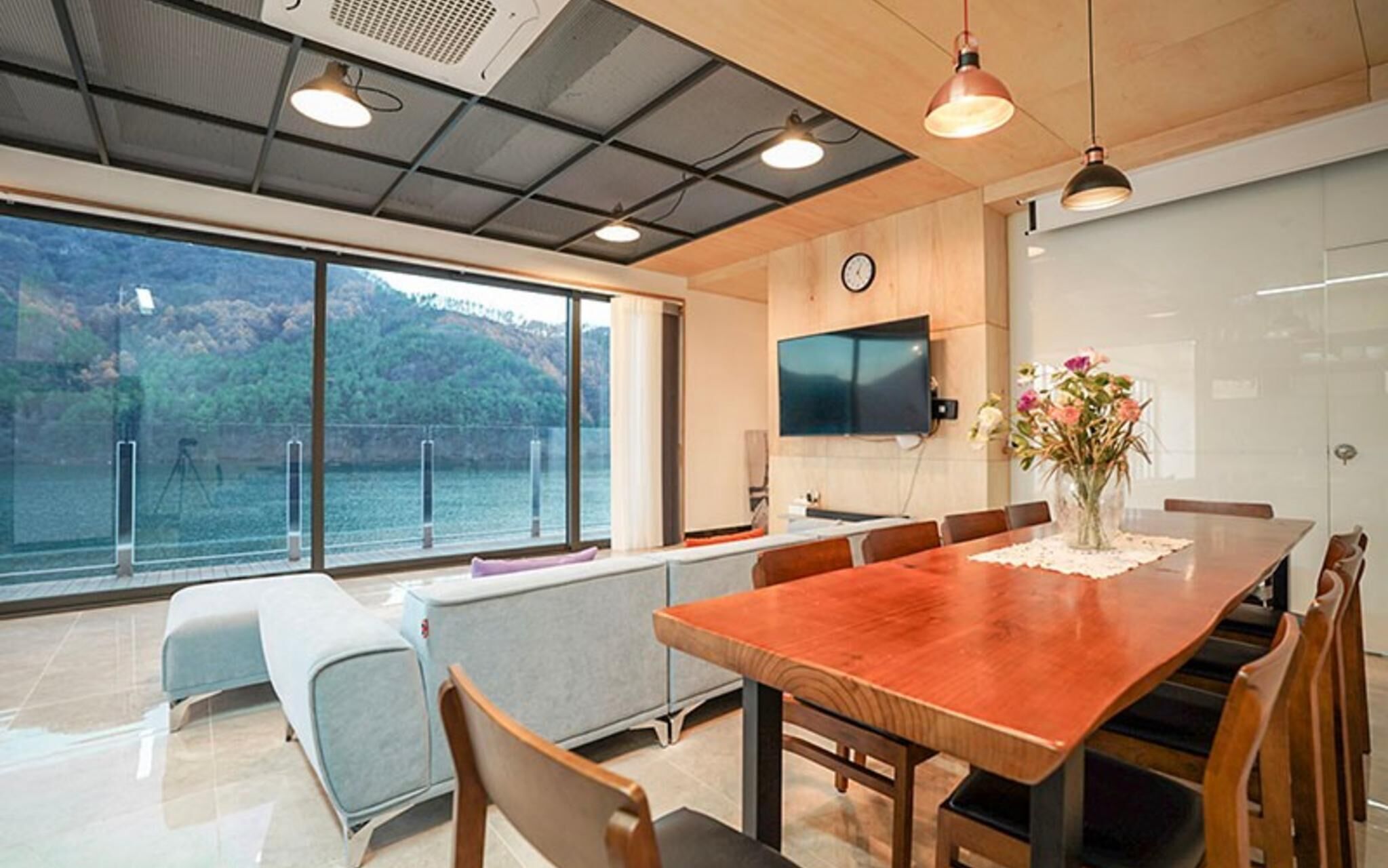 Gapyeong Junghwa Yeogak Pension