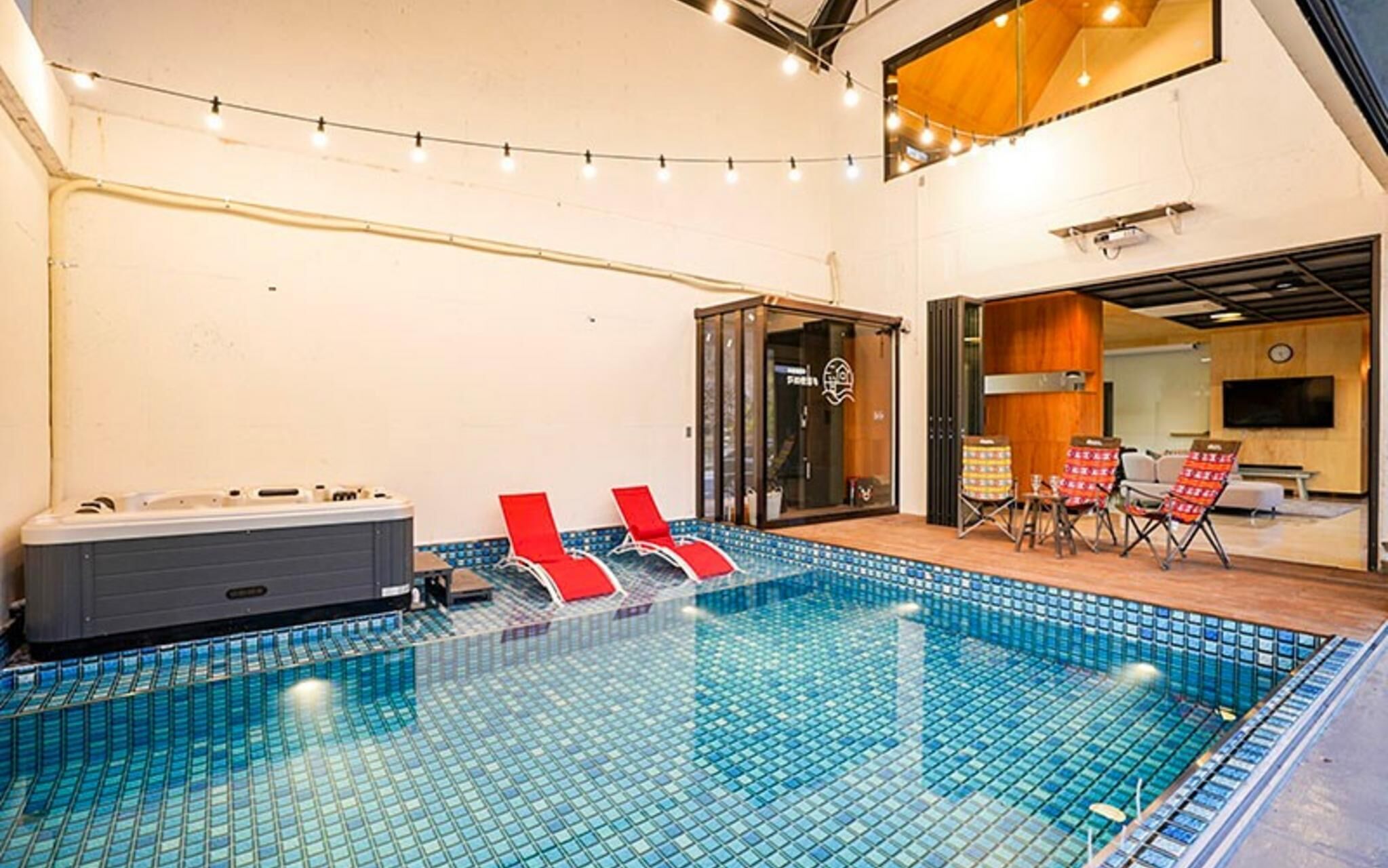 Gapyeong Junghwa Yeogak Pension