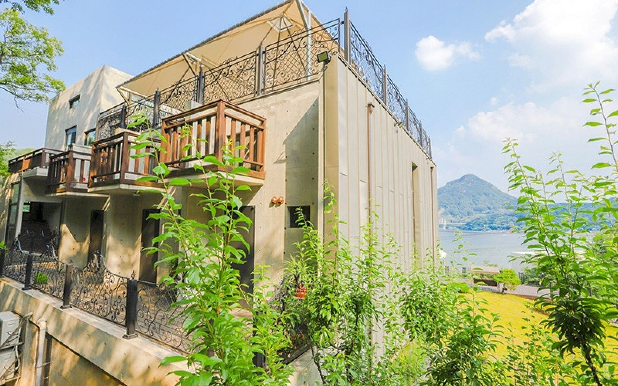 Gapyeong Lake Terrace Pension