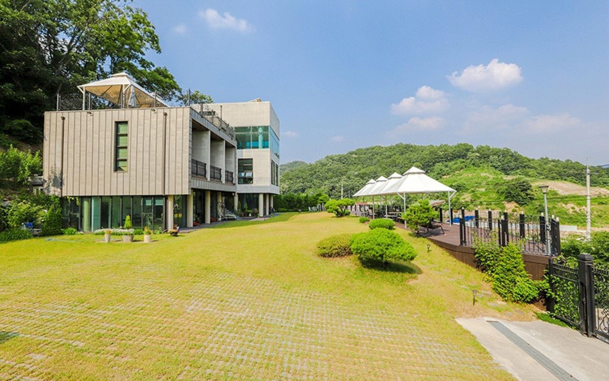 Gapyeong Lake Terrace Pension