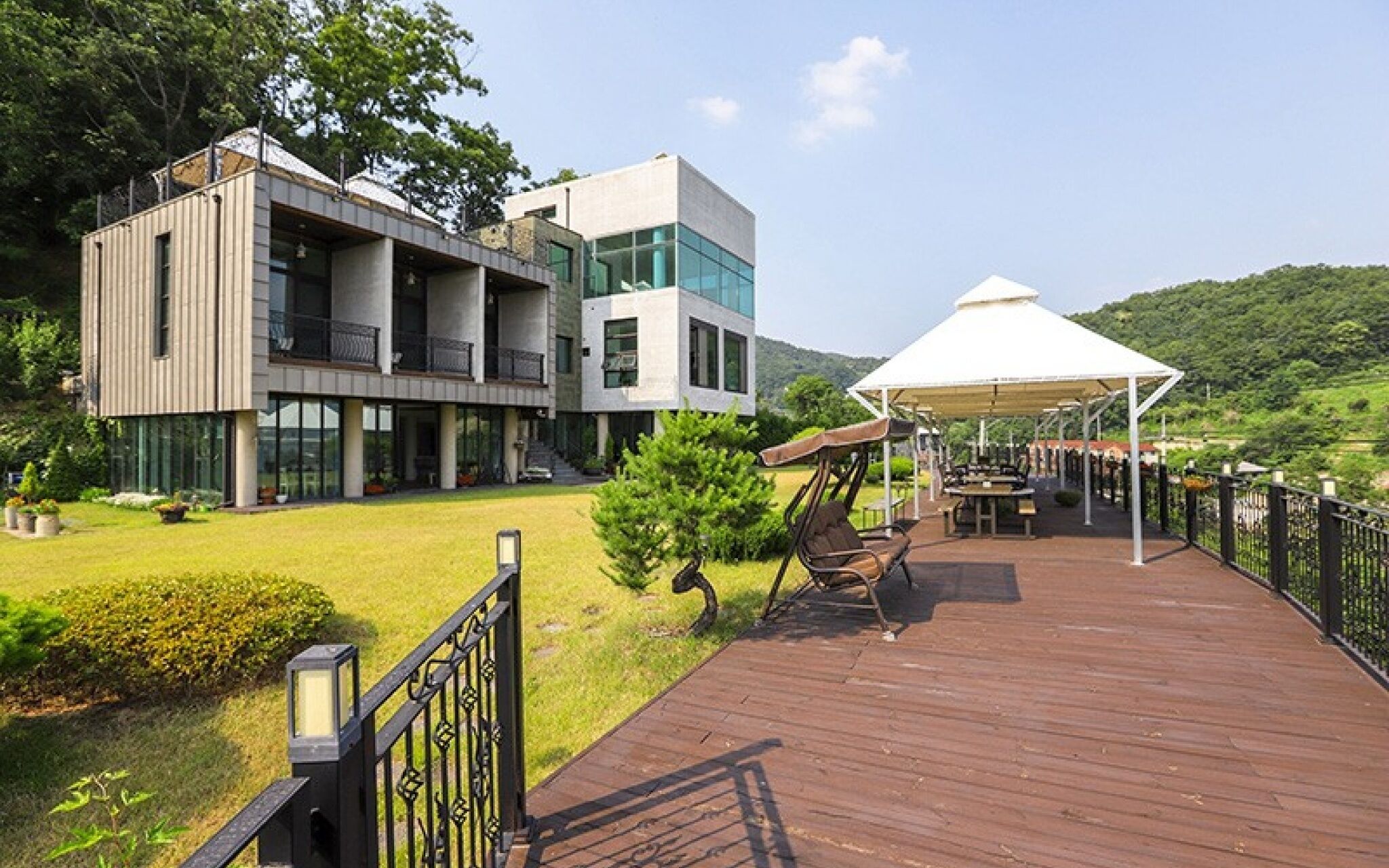 Gapyeong Lake Terrace Pension