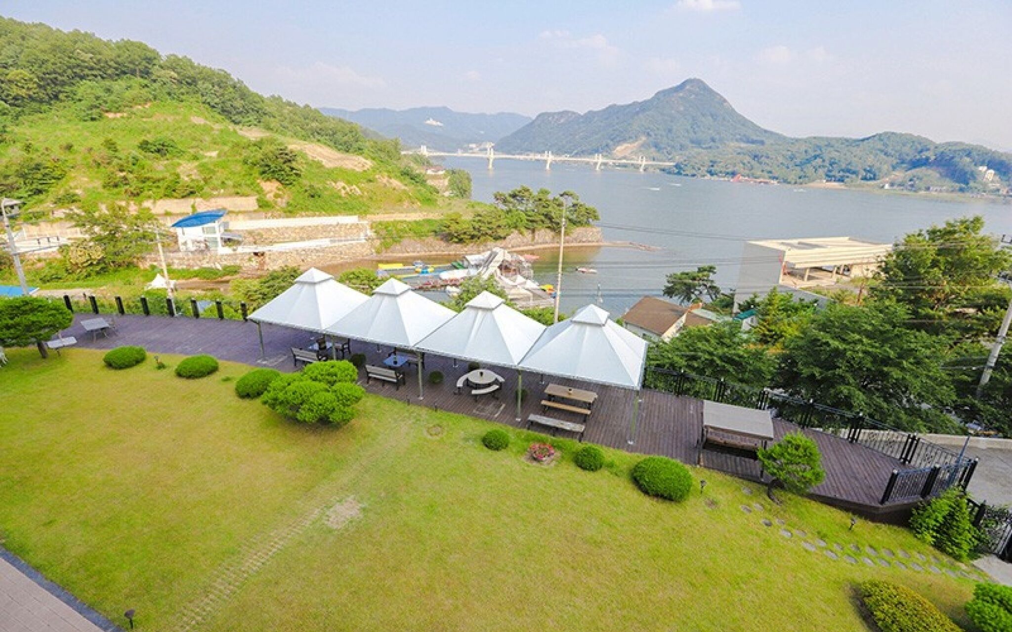 Gapyeong Lake Terrace Pension