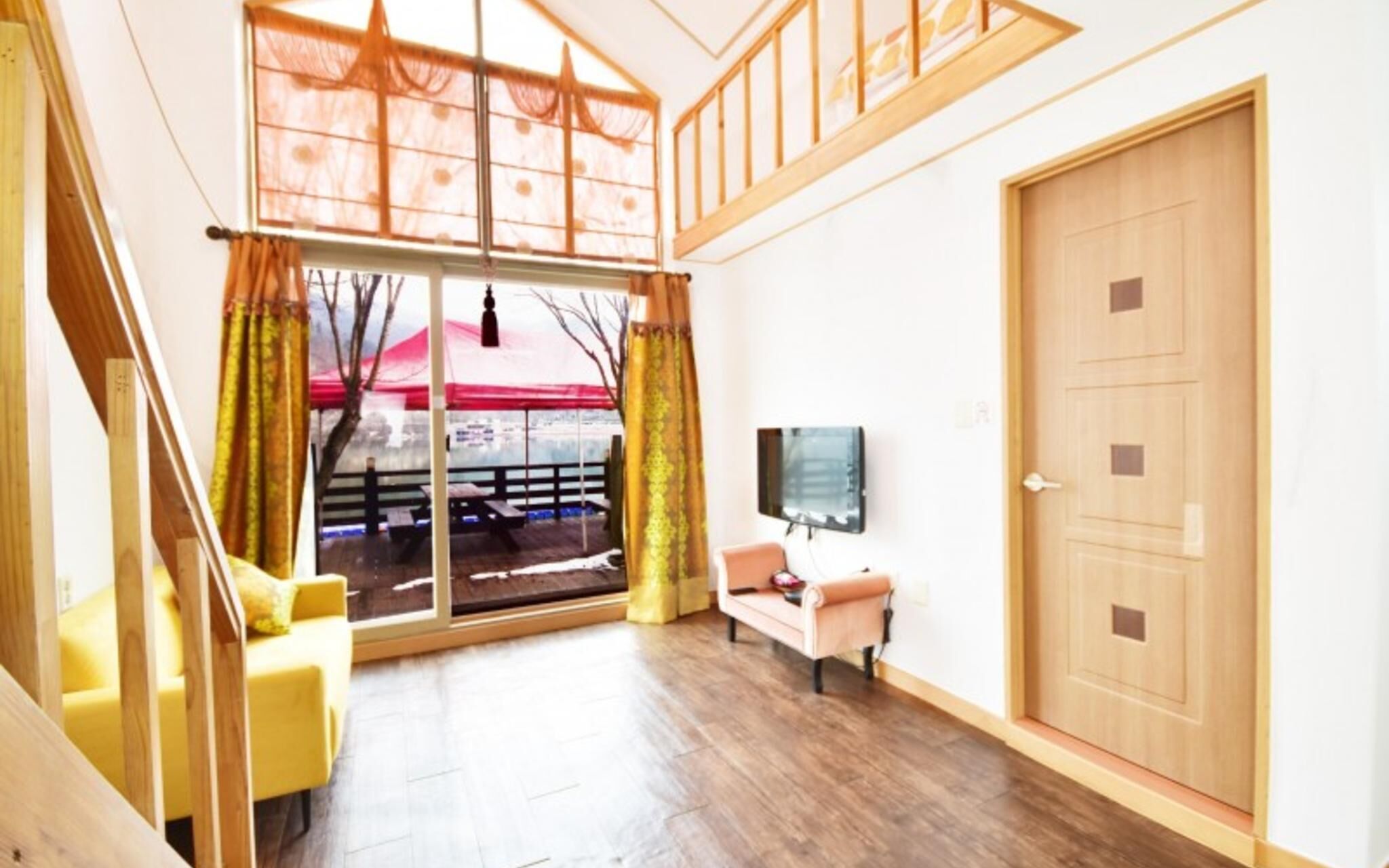 Gapyeong Lavita Glamping Pension