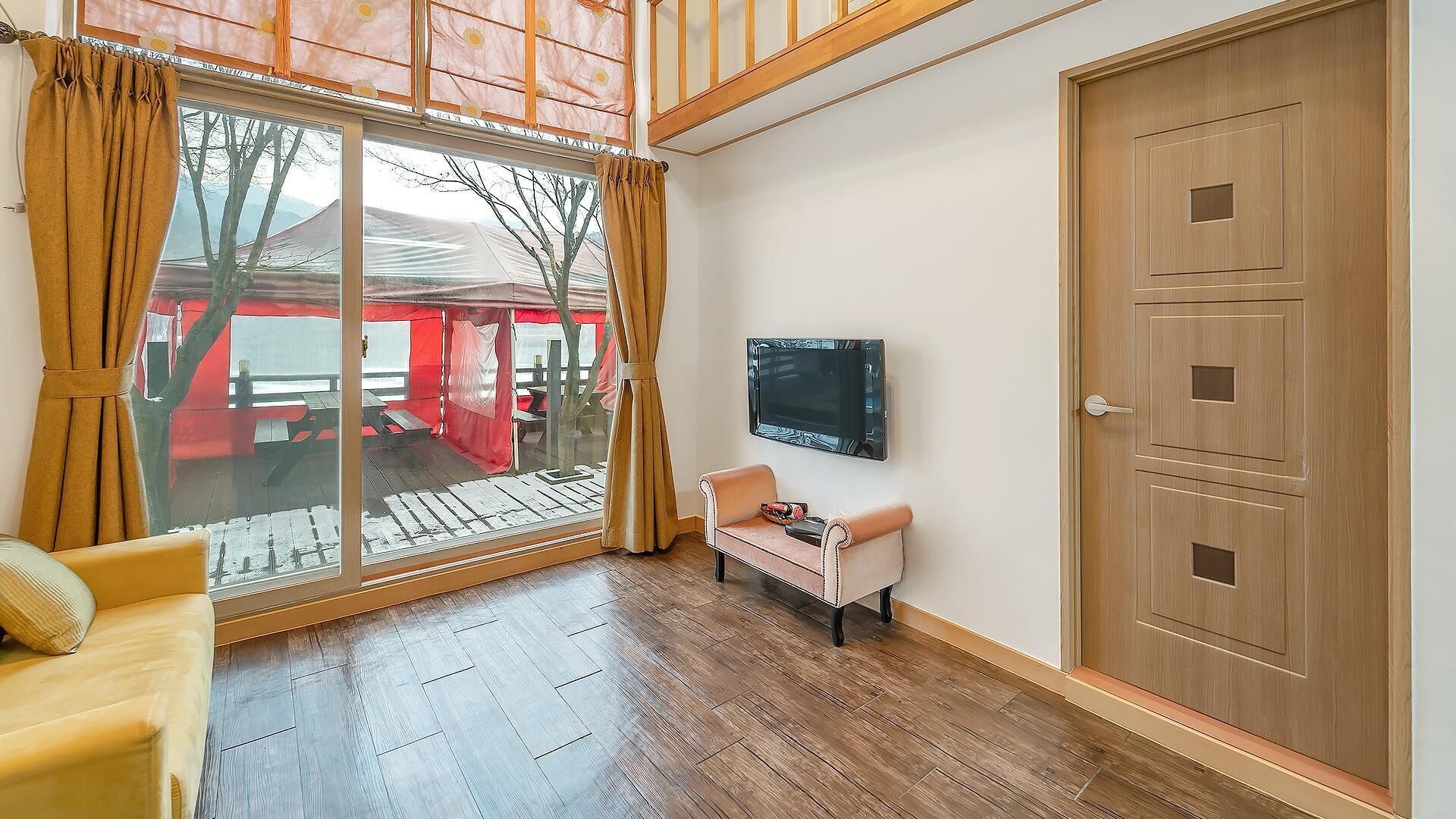 Gapyeong Lavita Glamping Pension