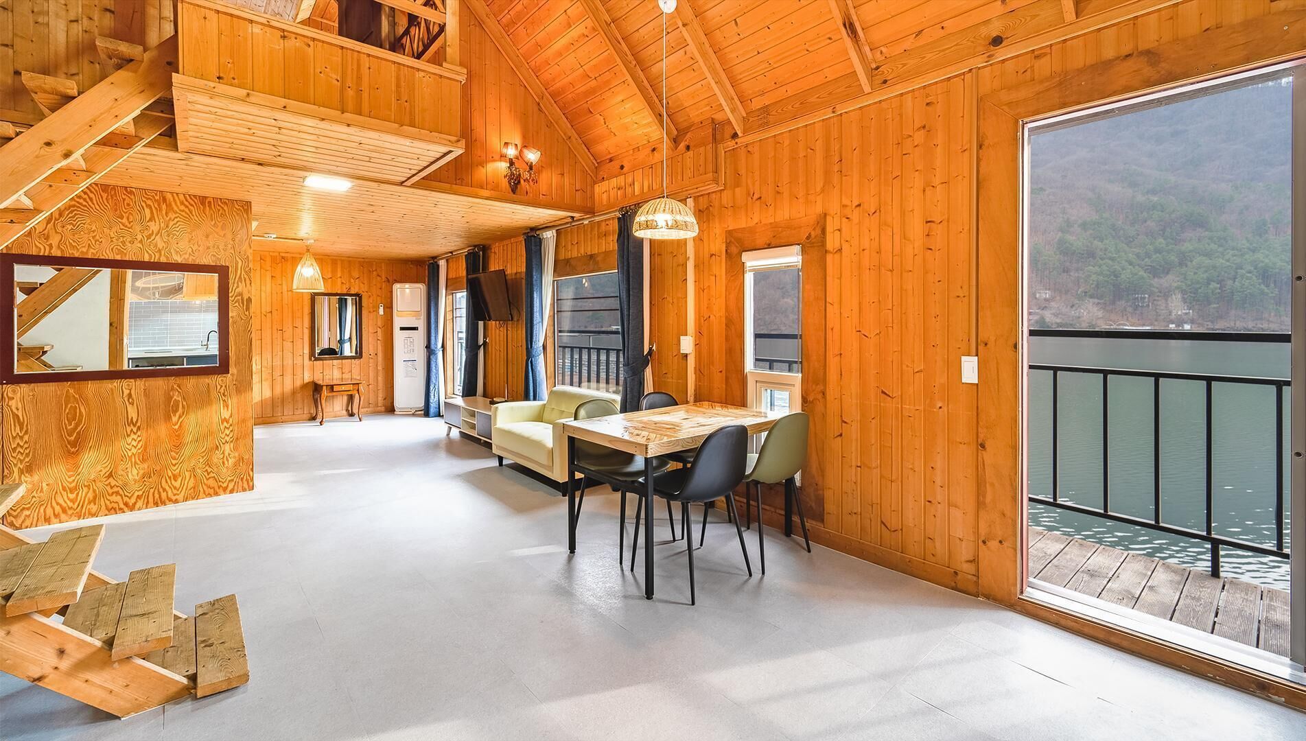 Gapyeong Leupuang Pension